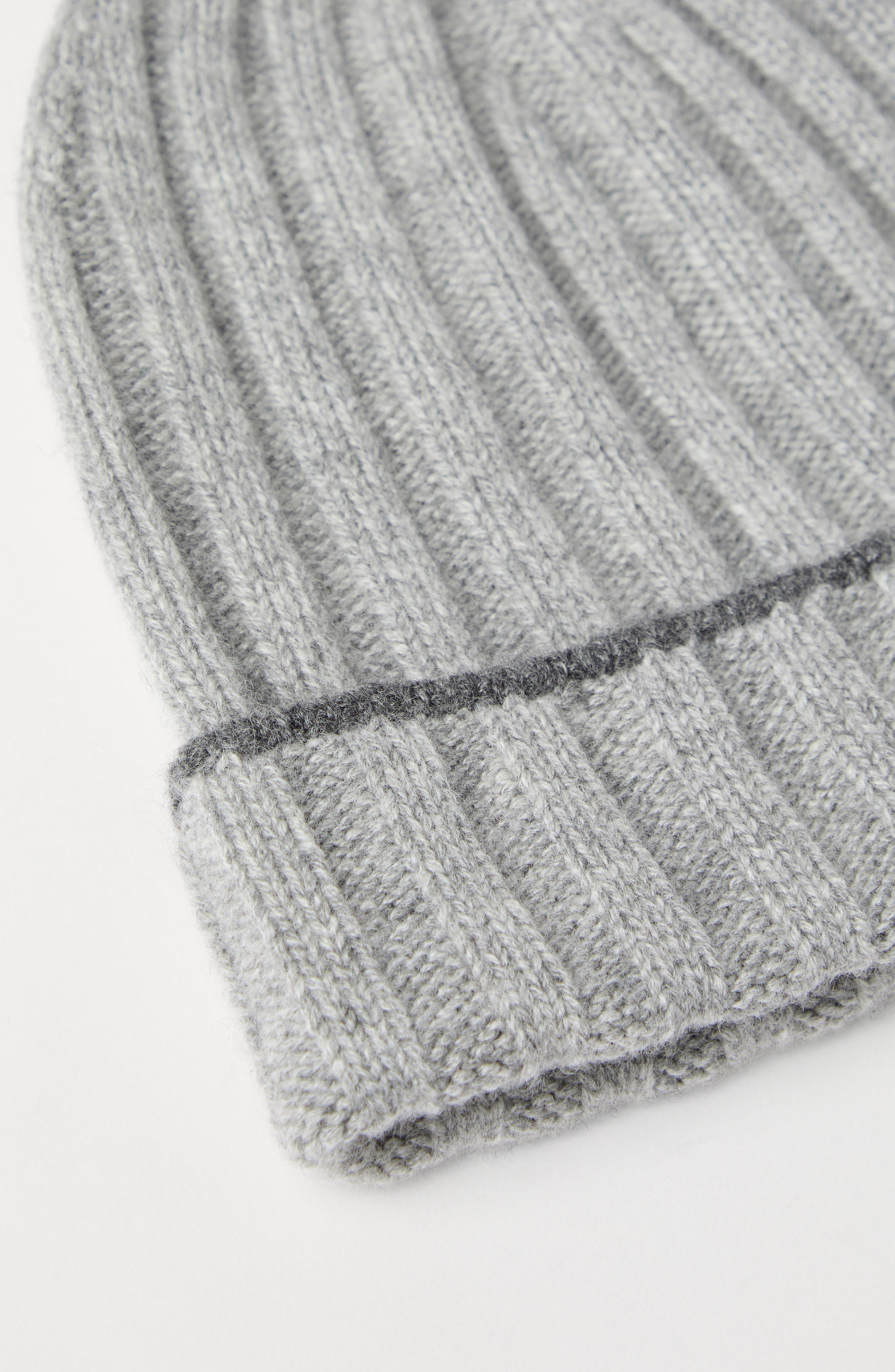 Brunello Cucinelli Cashmere rib knit beanie in Light Grey at Nordstrom - 3