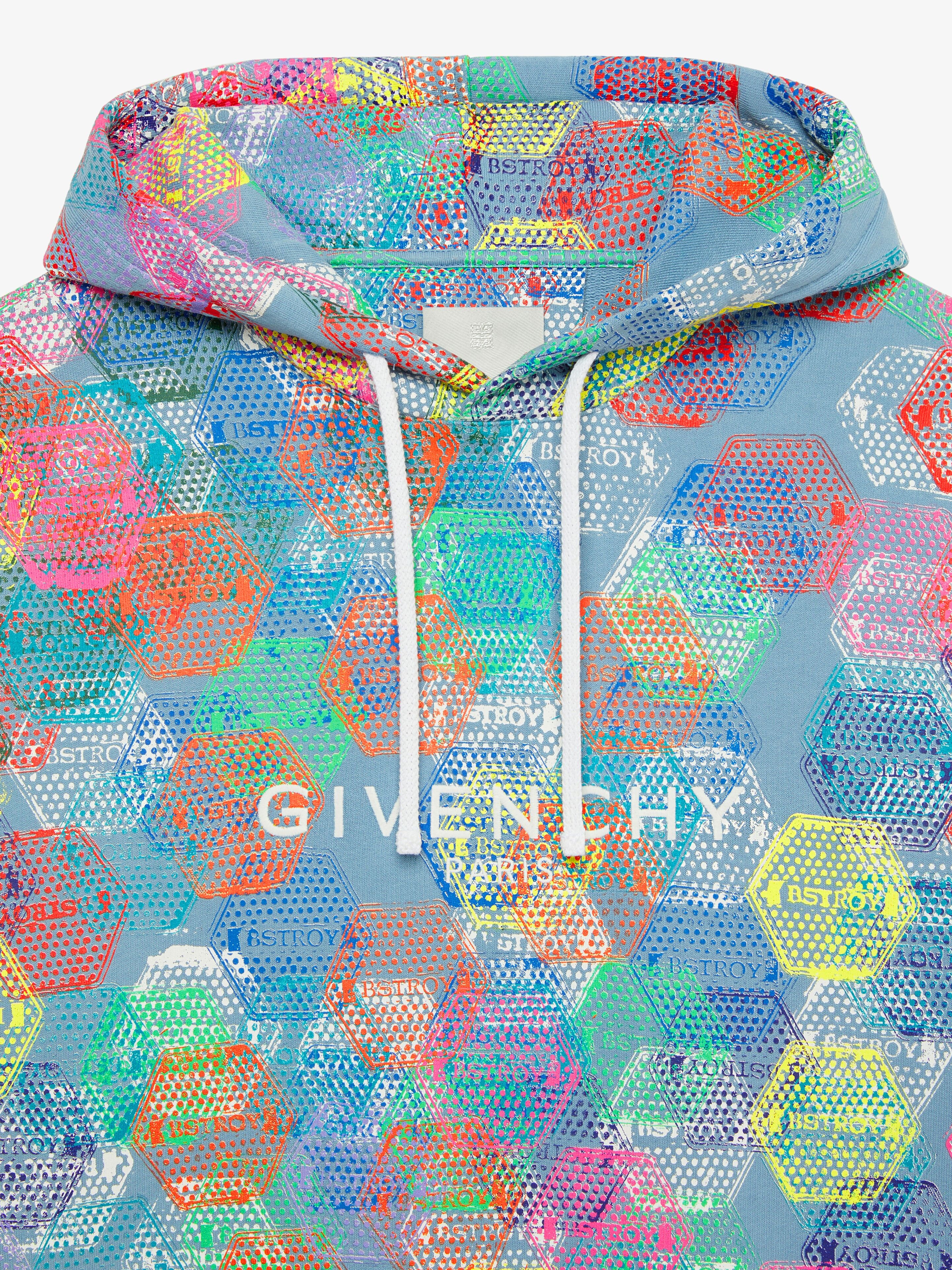 CLASSIC FIT HOODIE WITH ALL-OVER PATCH PRINT - 5