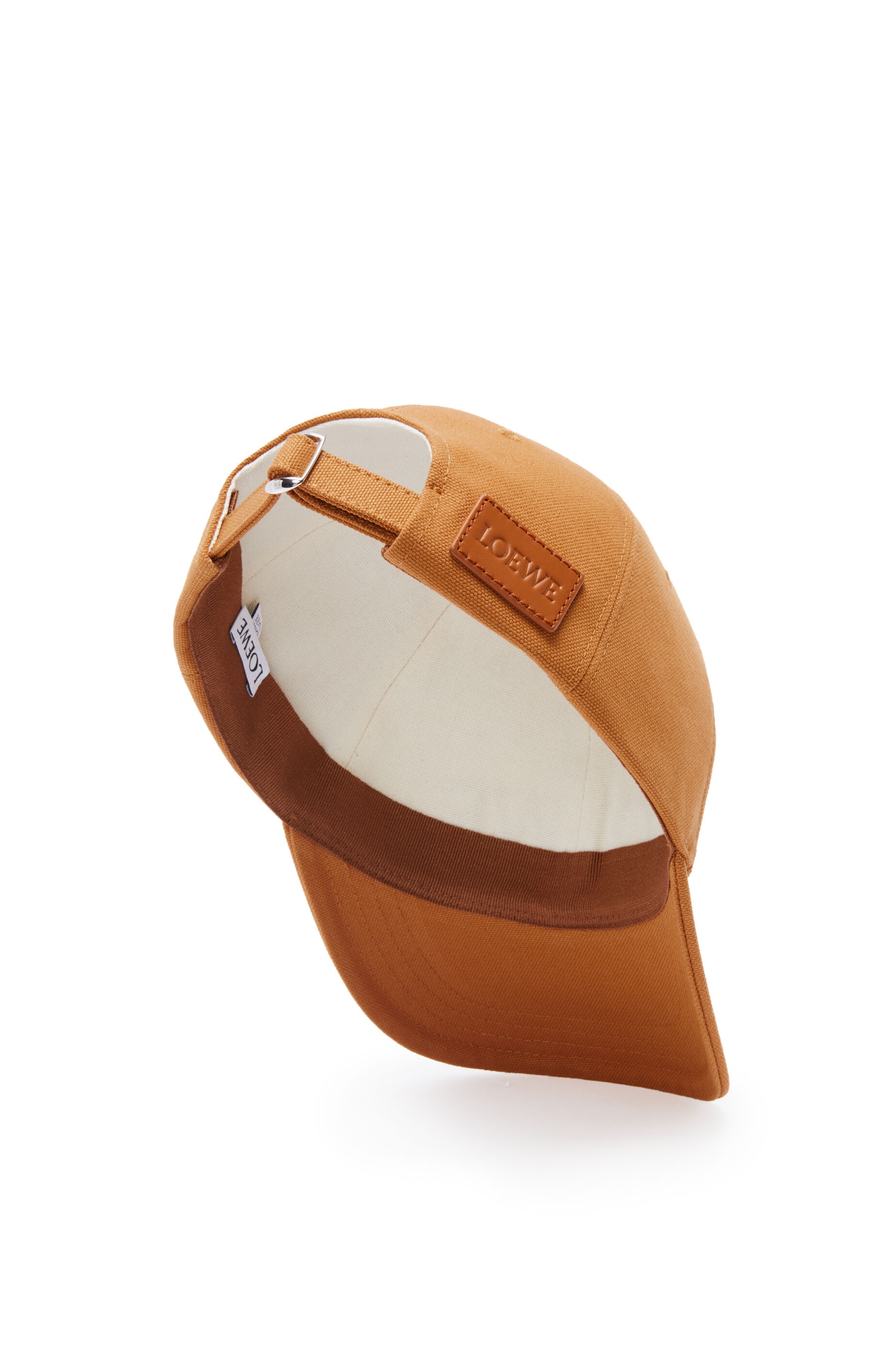 Cap in canvas - 2
