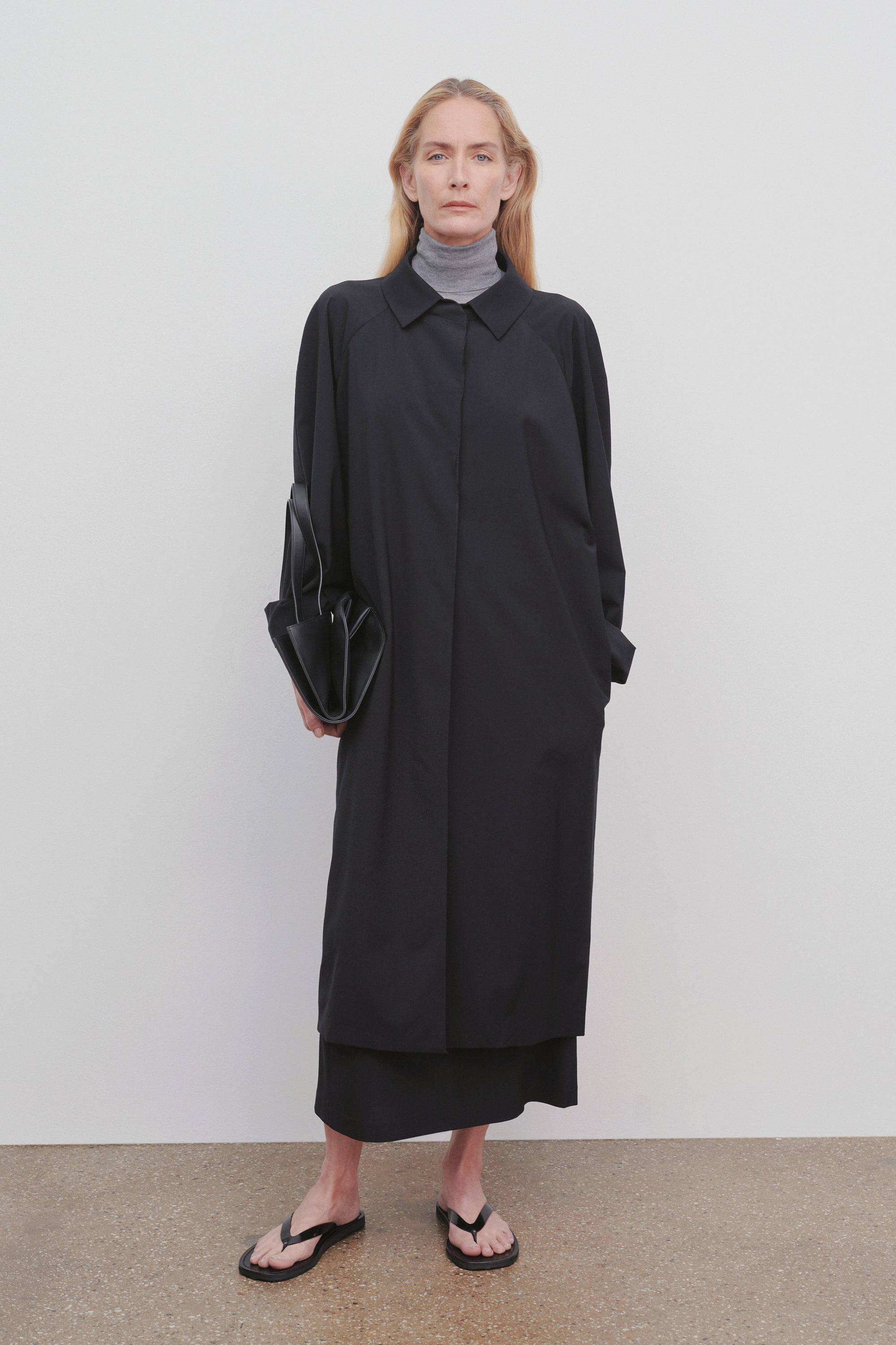 Caferino Coat in Viscose and Virgin Wool - 3