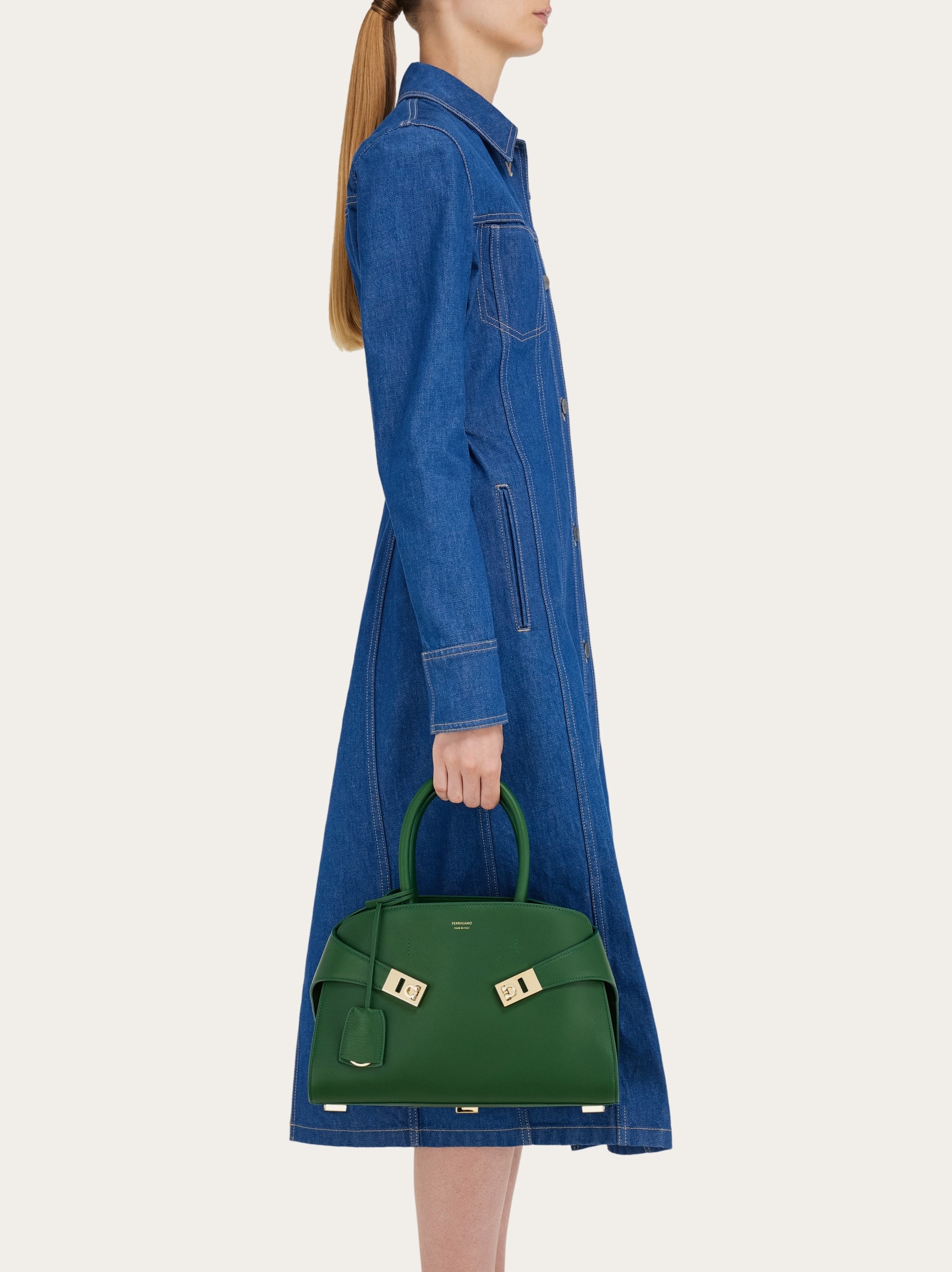 Hug handbag (S) - 2