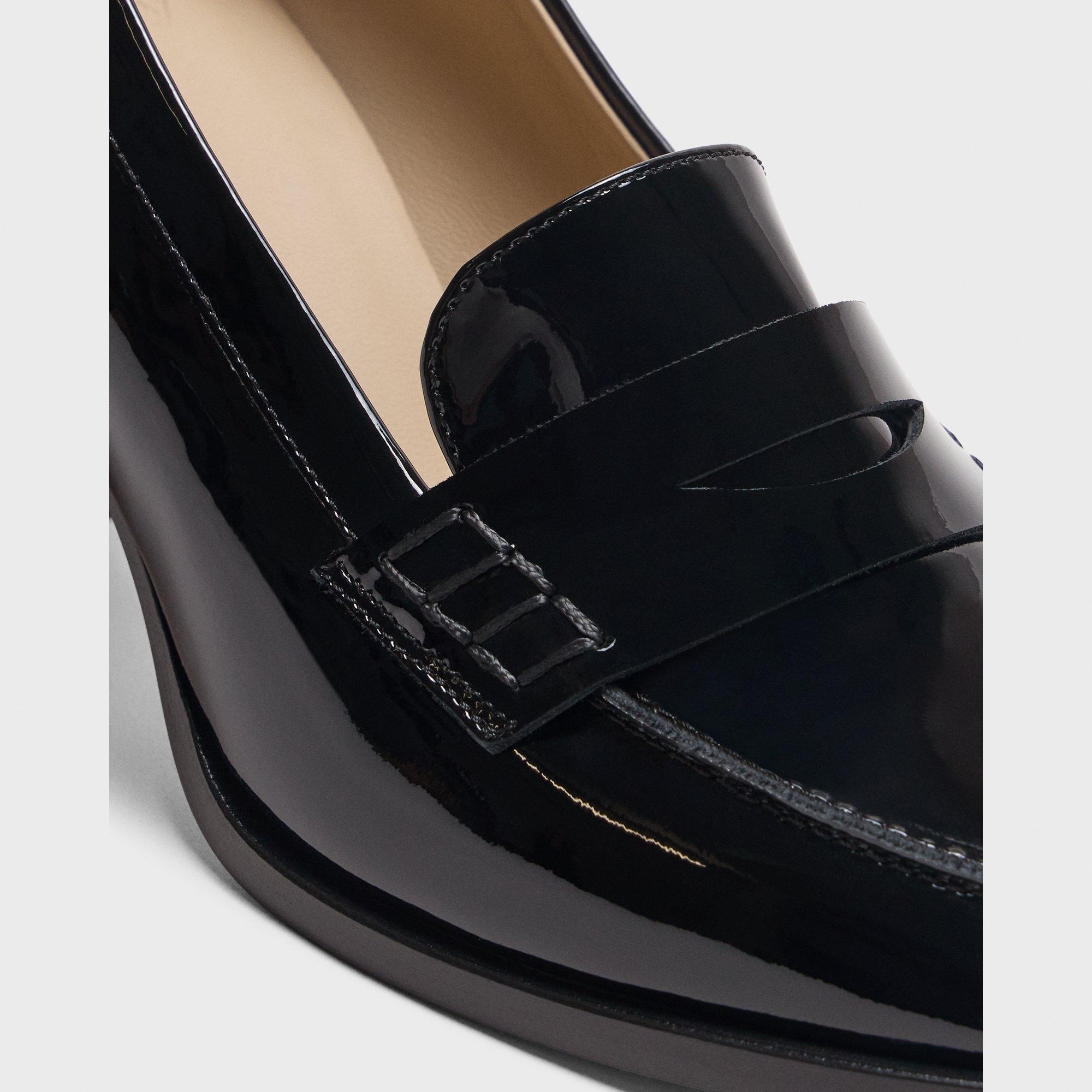Loafer Pump in Patent Leather - 6