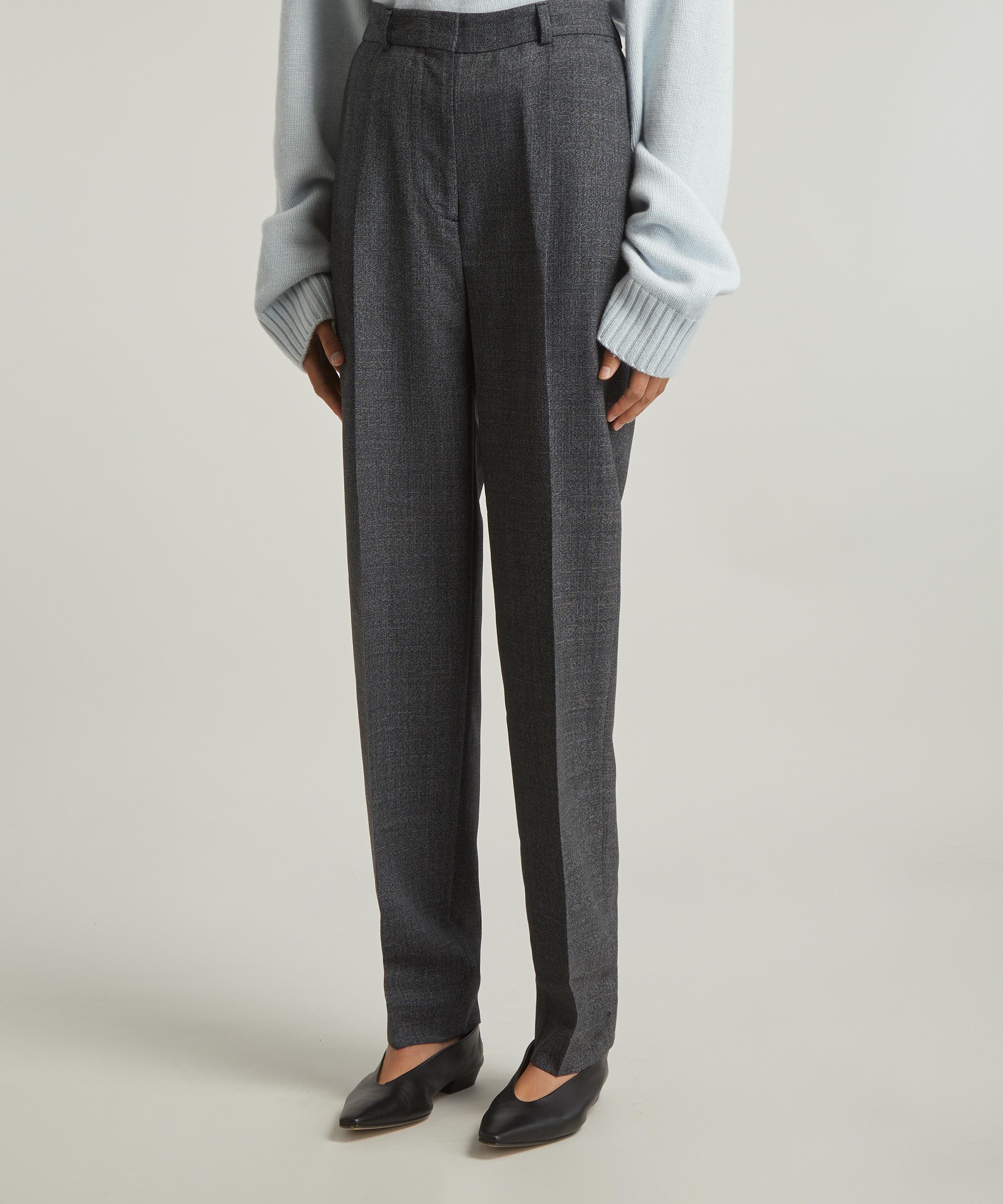Single-Pleat Tapered Trousers - 3