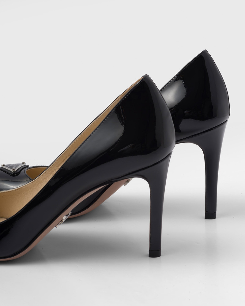 Patent leather pumps 7