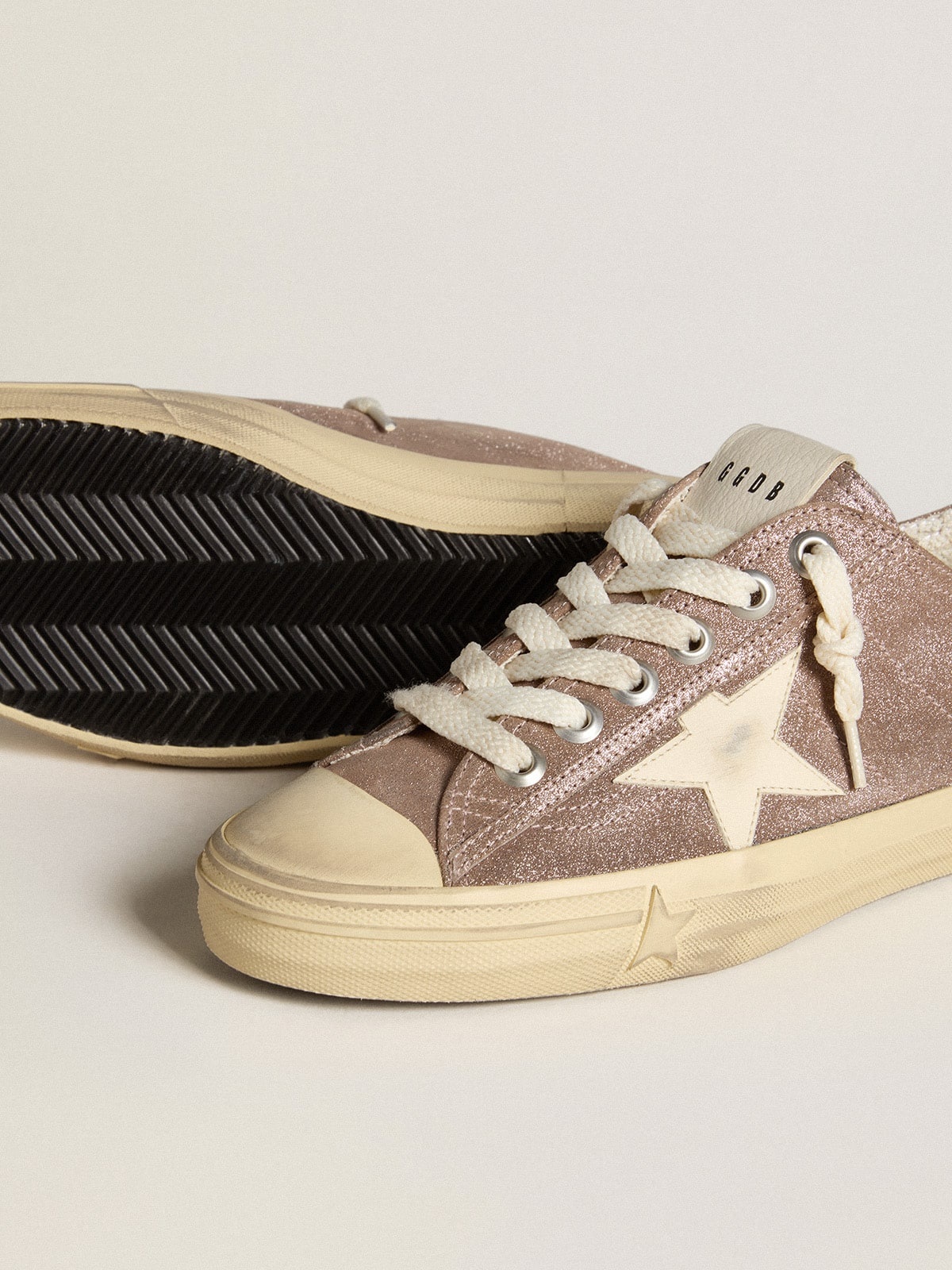 V-Star in light brown metallic suede with cream leather star - 3