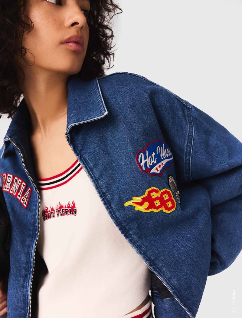 Oversized embroidered denim jacket 9