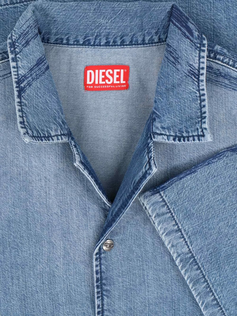 short-sleeve denim shirt 3