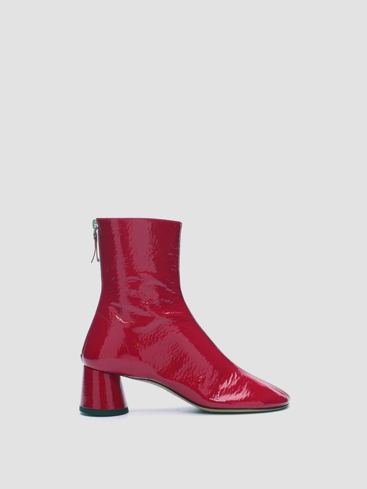 Glove Boots in Patent Leather - 6