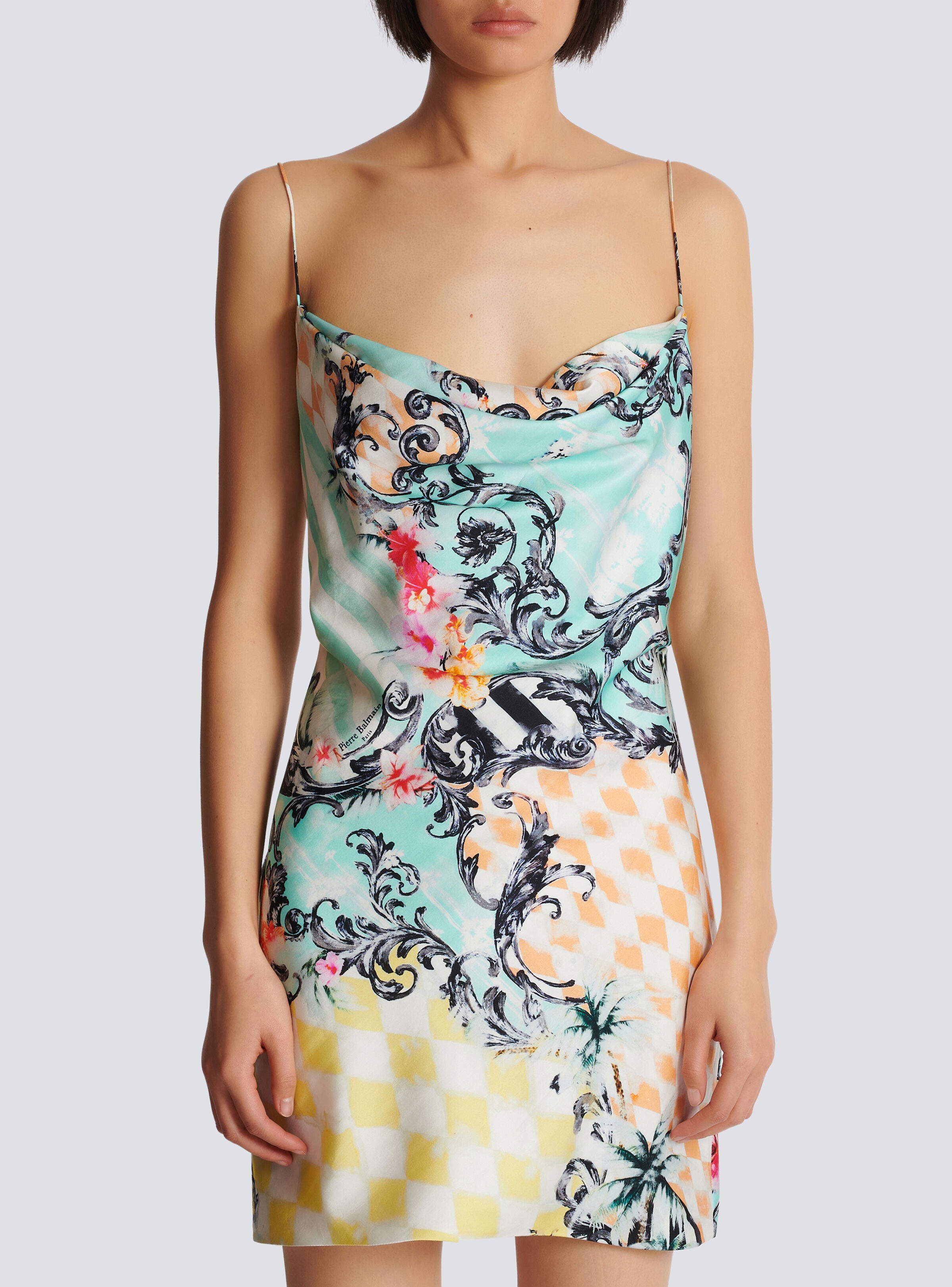 Short satin slip dress with Baroque print - 5