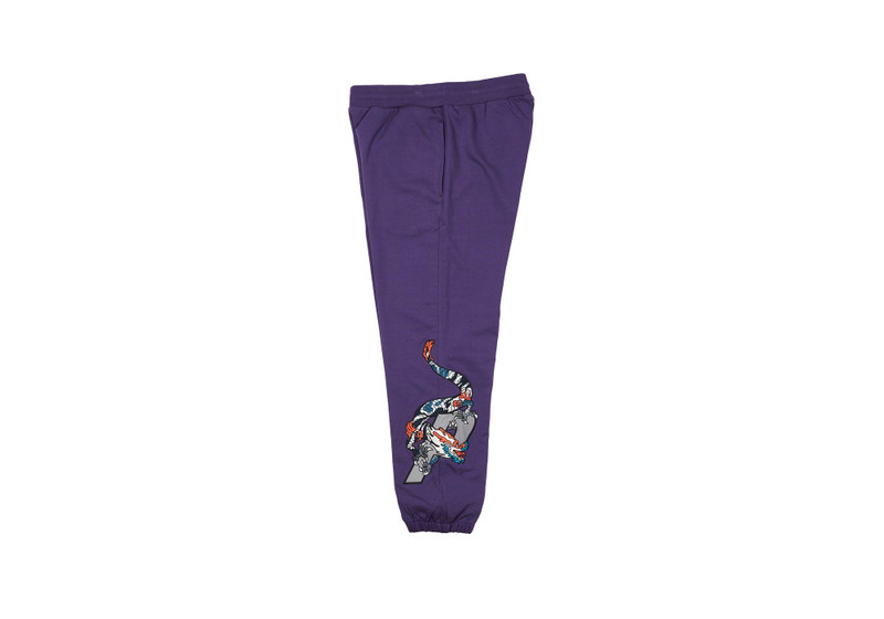 PALACE DRAGON SWEATPANTS PURPLE outlook