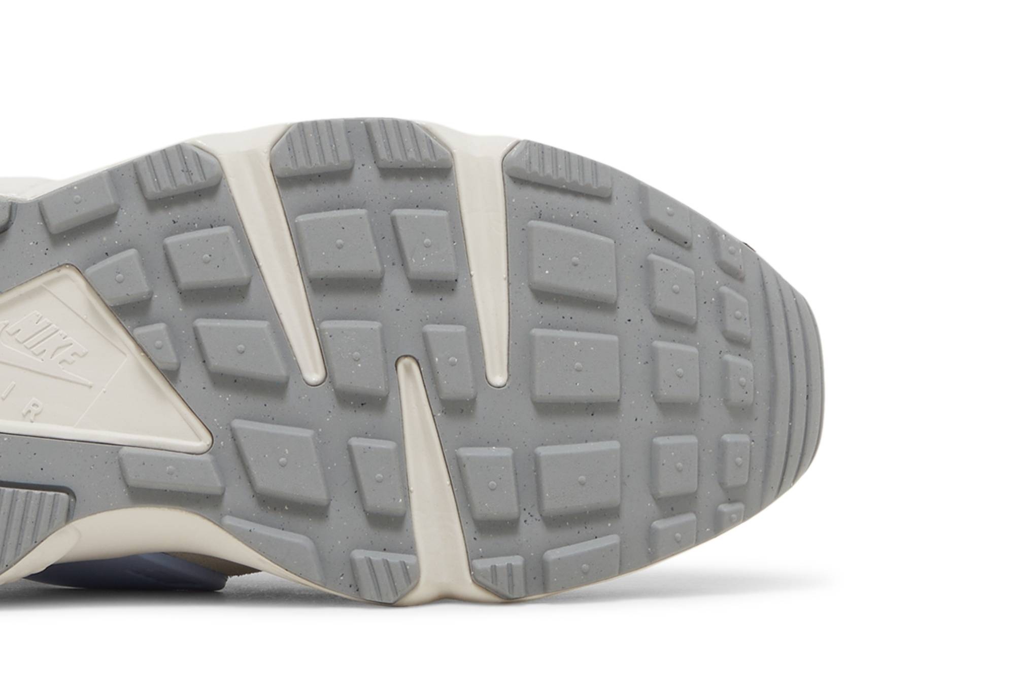 Wmns Air Huarache 'Grey Celestine Blue' - 5