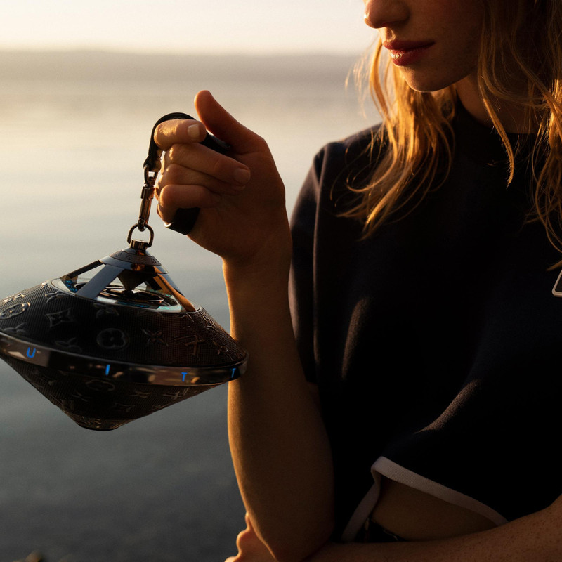 Louis Vuitton Louis Vuitton Horizon Light Up Speaker outlook