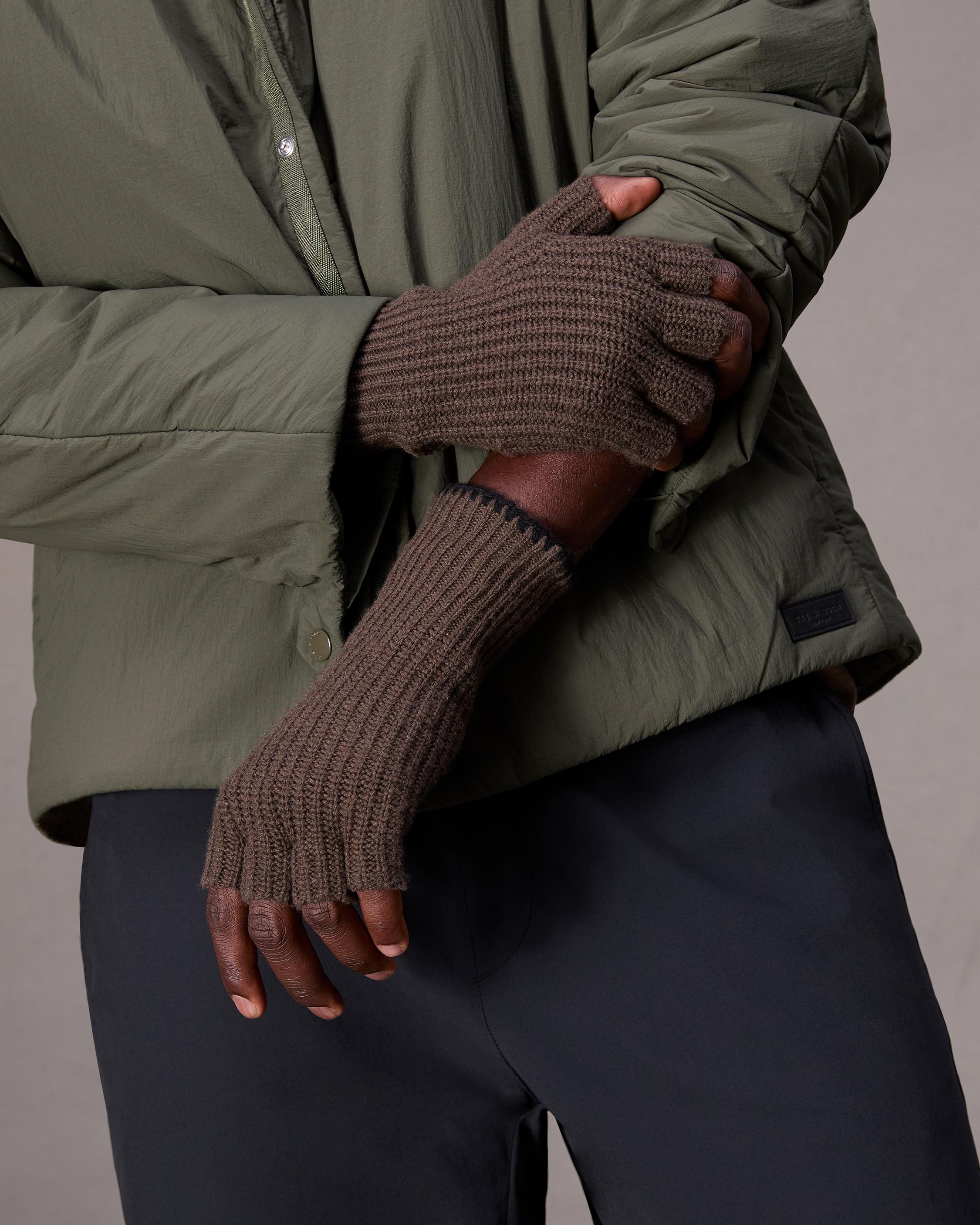 Clarkson Mitts - 2