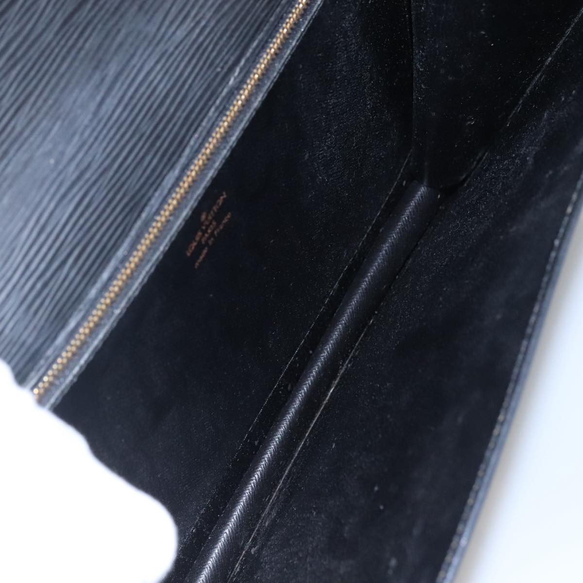 LOUIS VUITTON Epi Monceau 28 Hand Bag Black M52122 - 10
