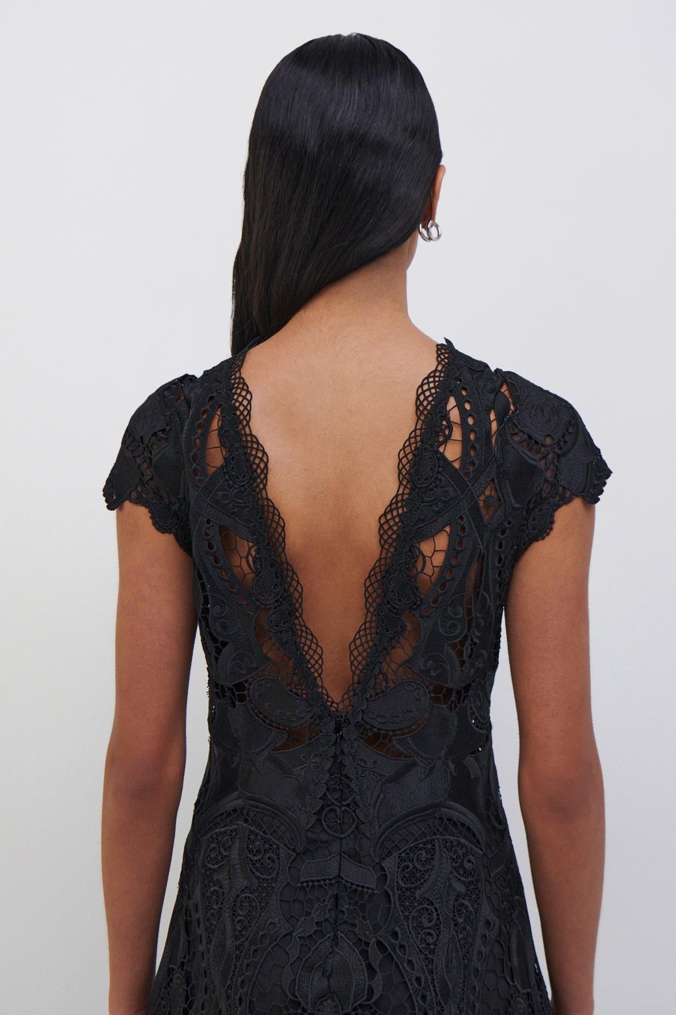 Signature Laura Lace Dress - 4