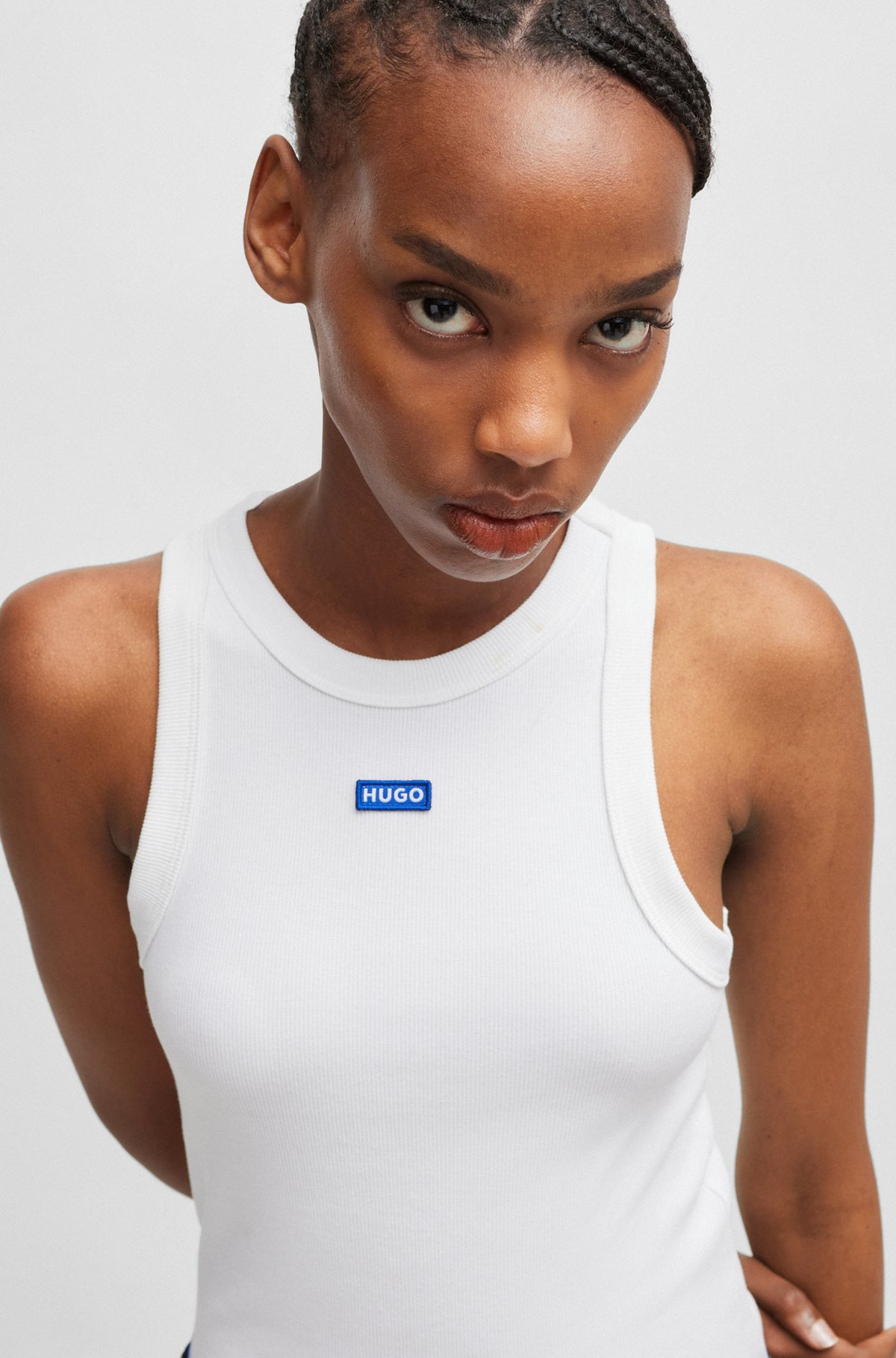 SLIM-FIT STRETCH-COTTON TOP WITH BLUE LOGO BADGE - 5