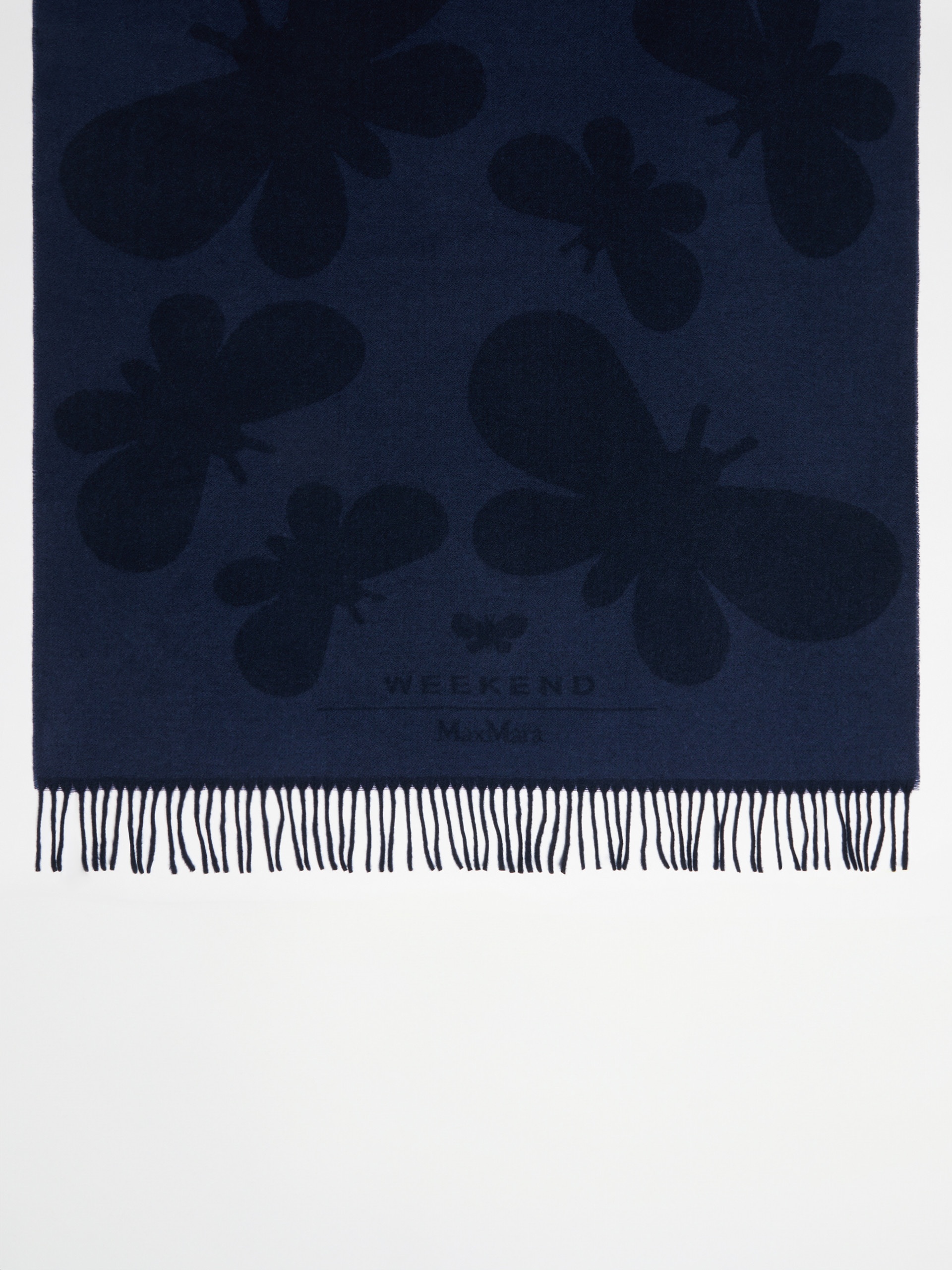 CRESTA Jacquard wool stole - 1