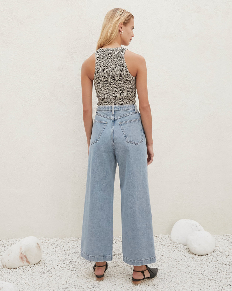 Wide Leg Jeans 4
