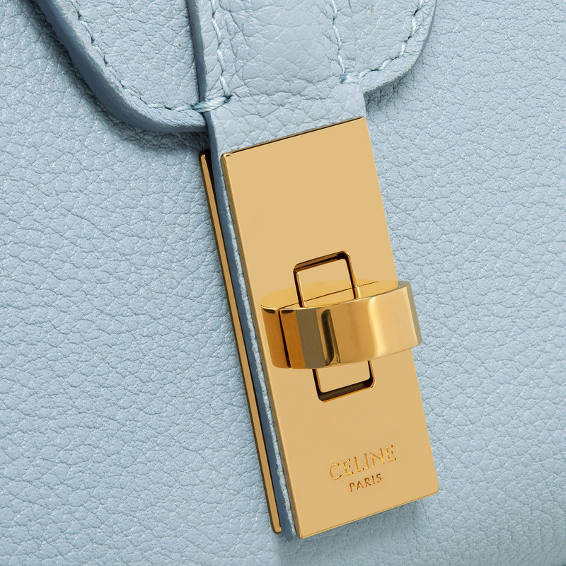 Teen Soft 16 in Supple Grained Calfskin 5