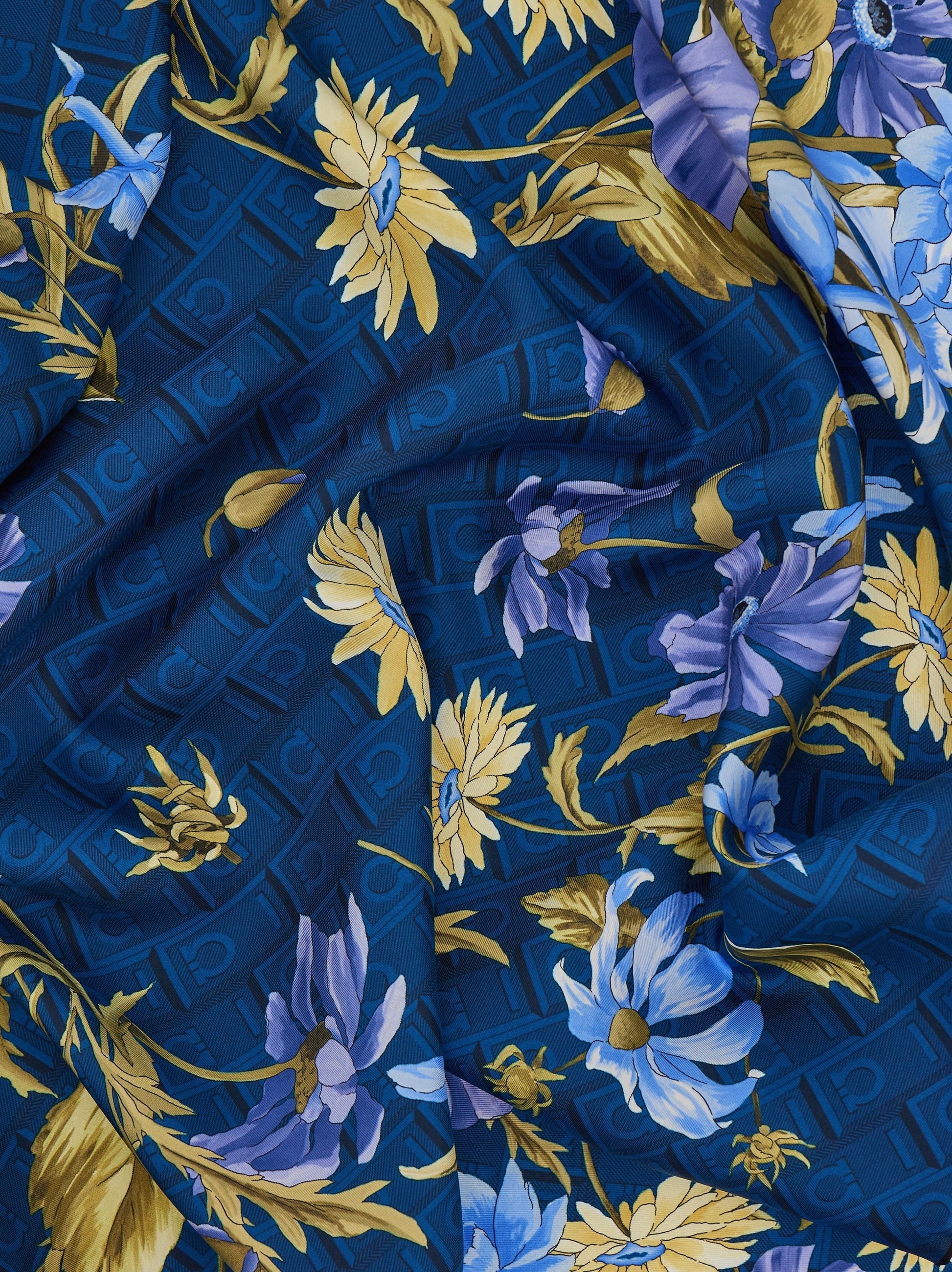 Bouquet print silk scarf - 4