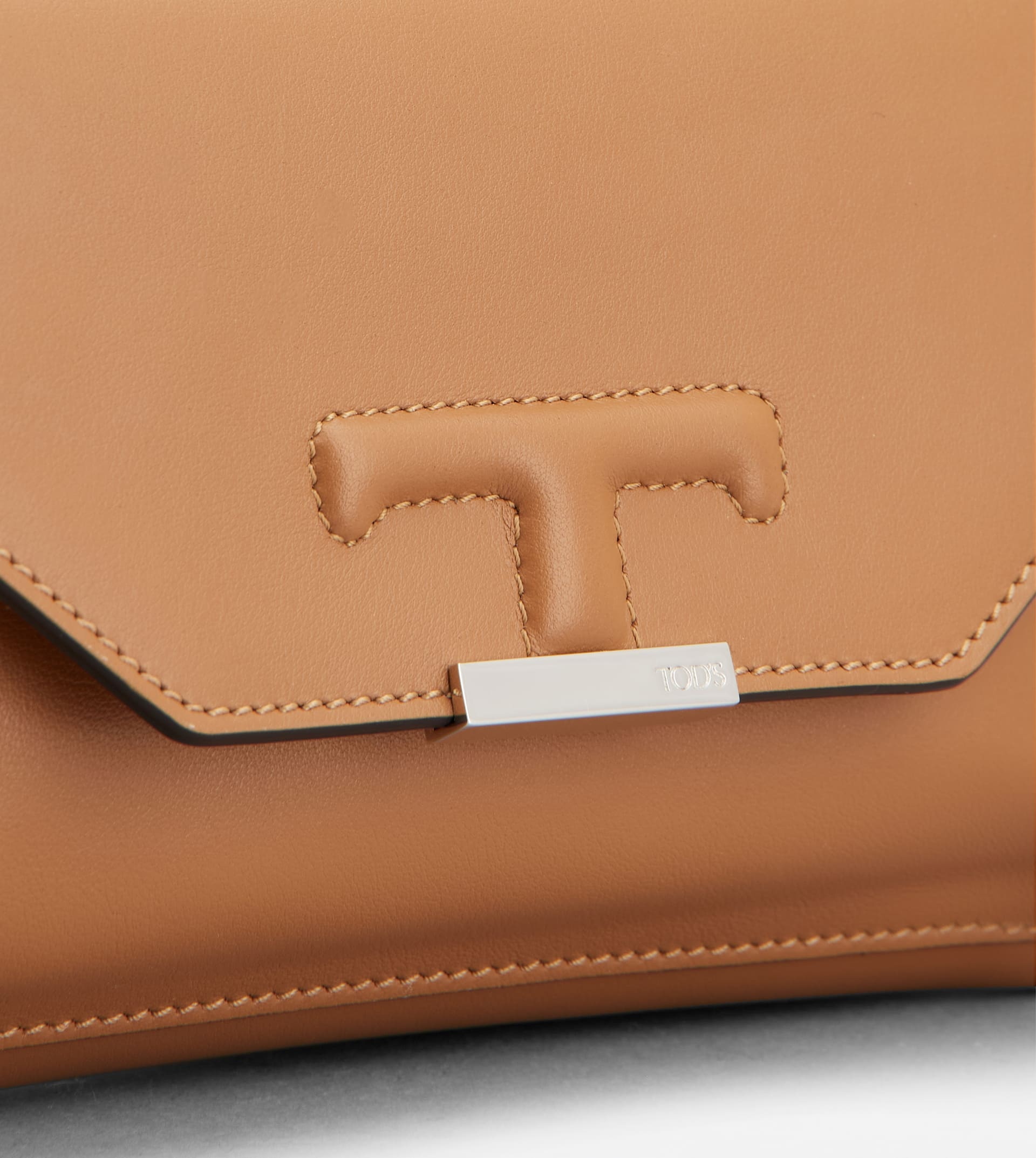 T TIMELESS BELT BAG IN LEATHER MINI - BROWN - 5