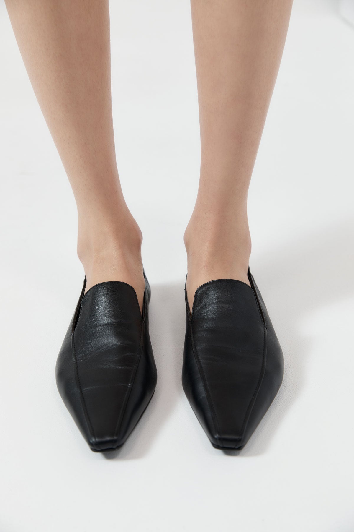 Flat Loafer - Black - 2