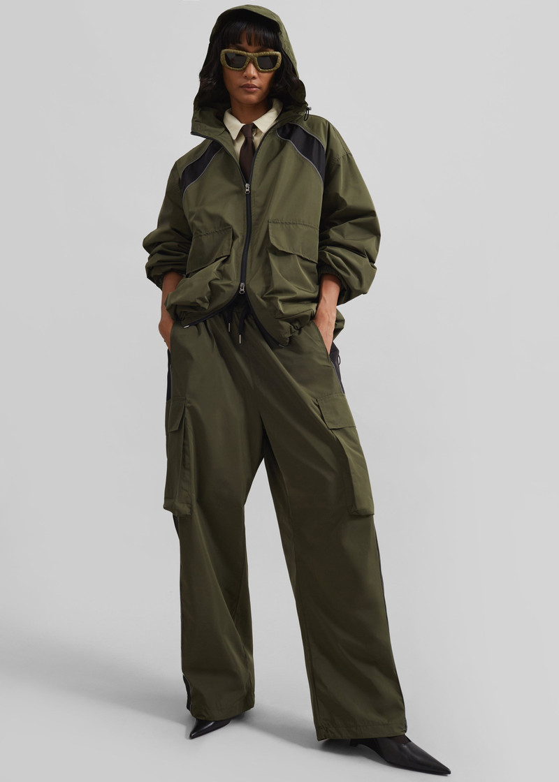 Navan Windbreaker Cargo Jacket - Khaki 5
