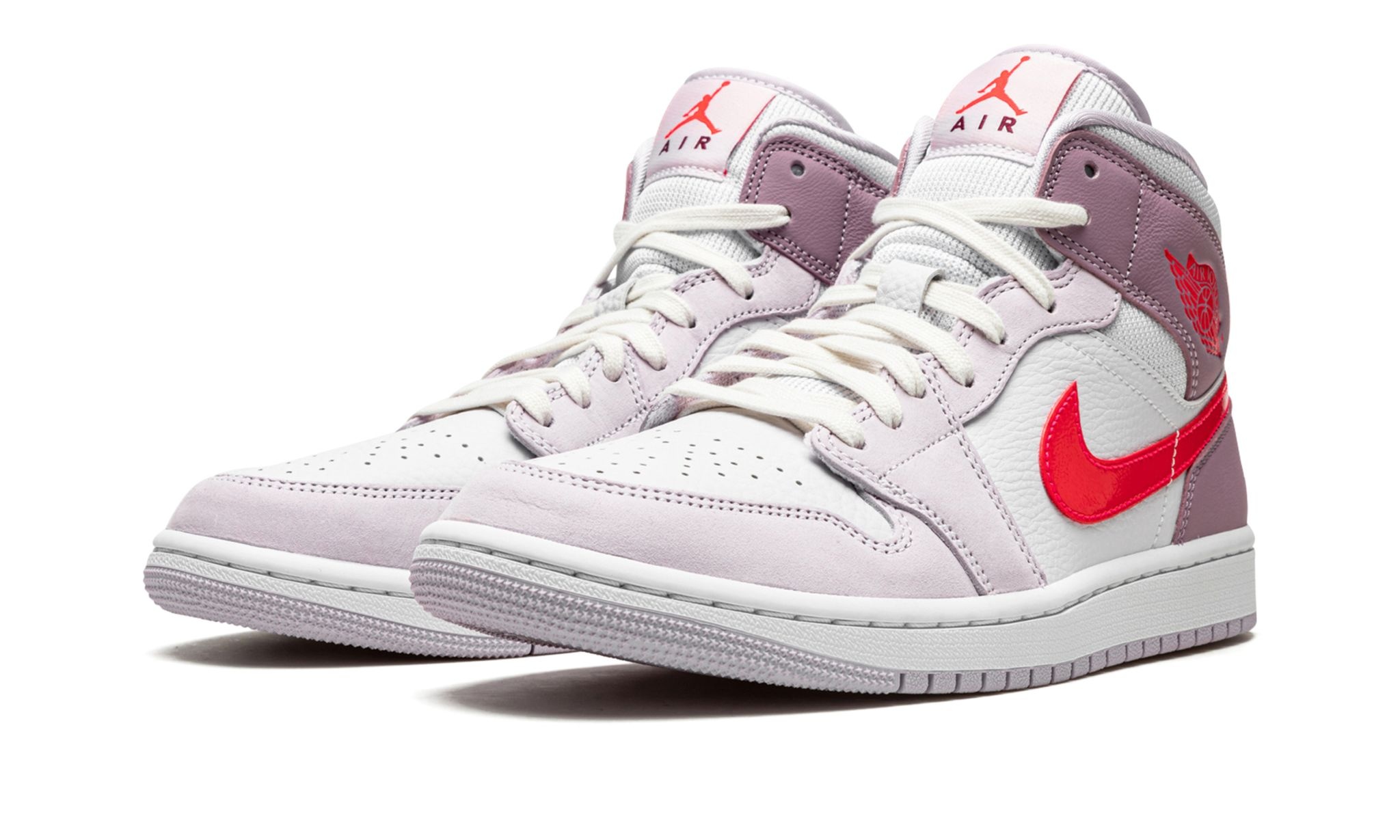 Air Jordan 1 Mid WMNS "Valentine’s Day 2022" - 2