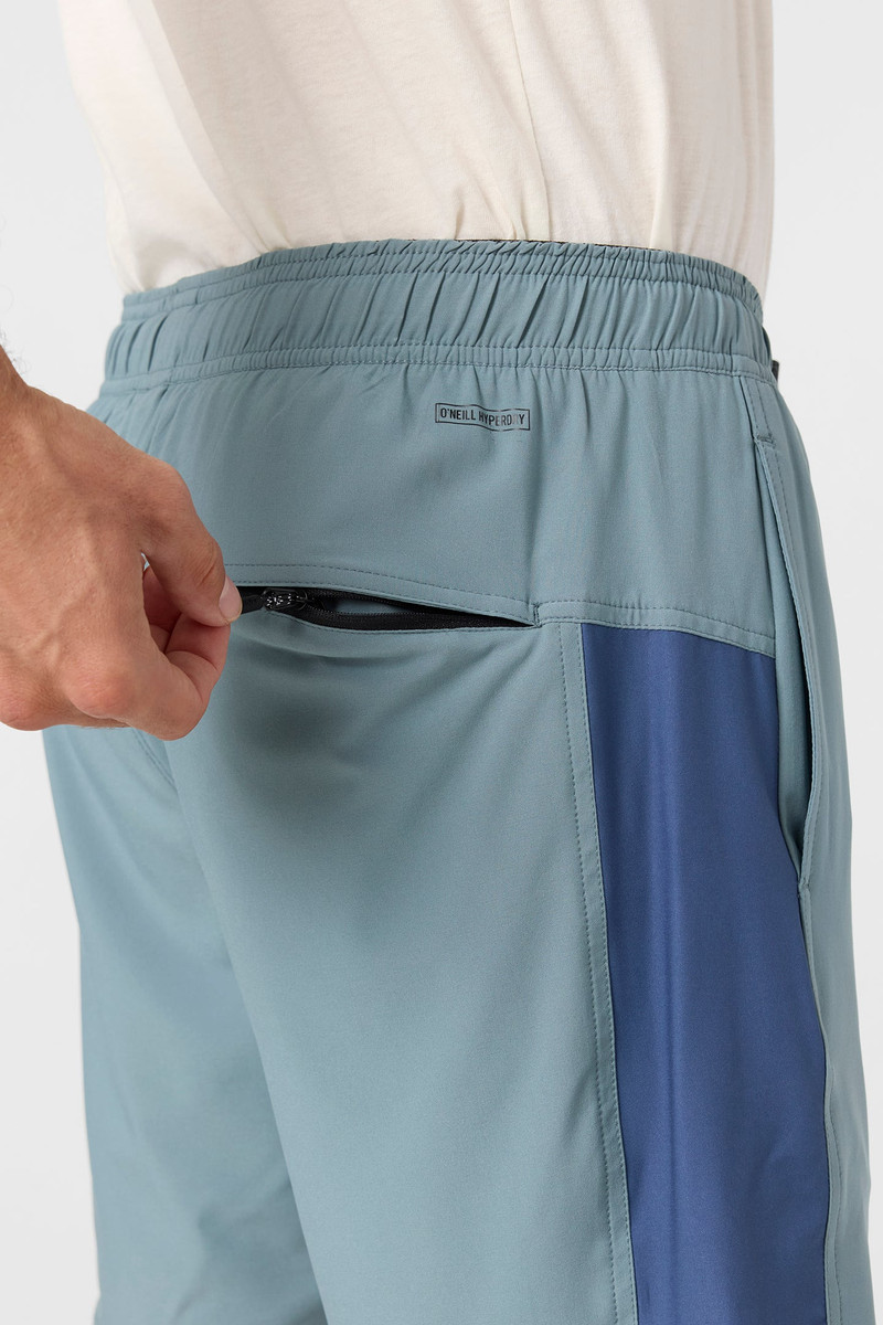 Perform Light Tech Panel Lined Elastic Waist 17" Hybrid Shorts 7