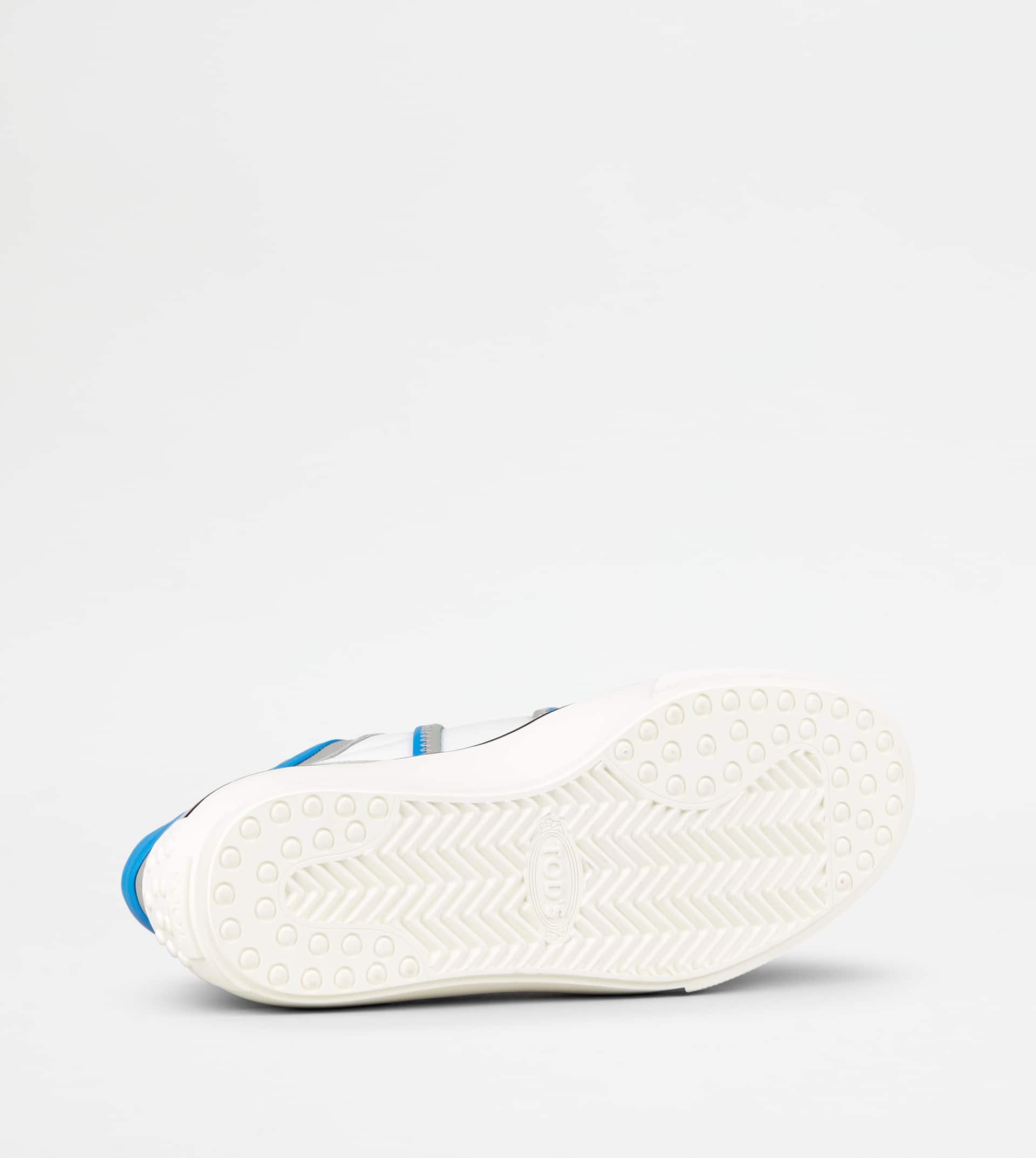 SNEAKERS IN LEATHER - GREY, WHITE, LIGHT BLUE - 4