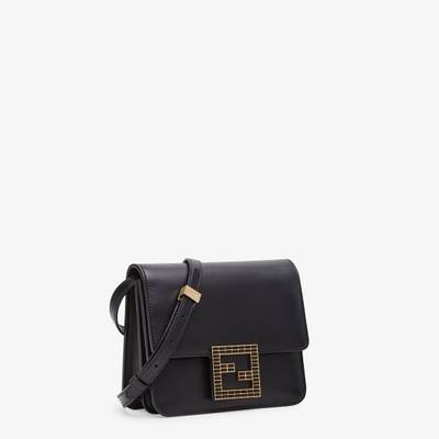 FENDI FENDI FAB bag made of black leather, with front flap decorated with metal FF detail with baguette-cu outlook