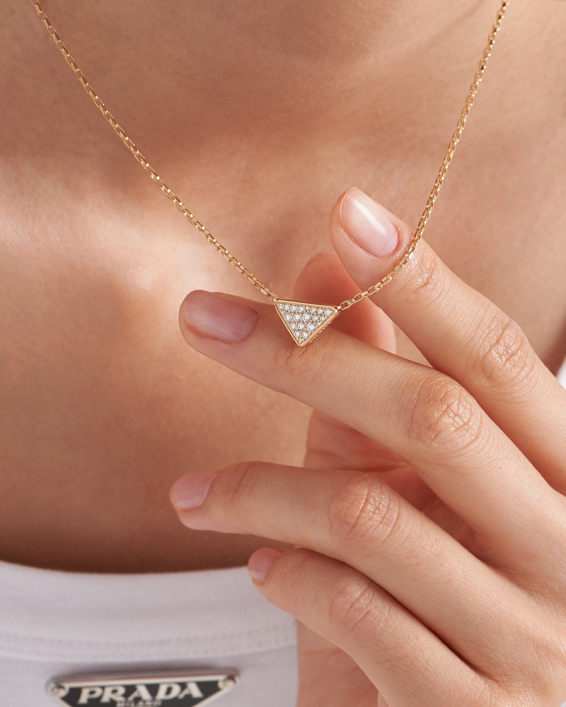 Eternal Gold micro triangle pendant necklace in yellow gold and diamonds 4