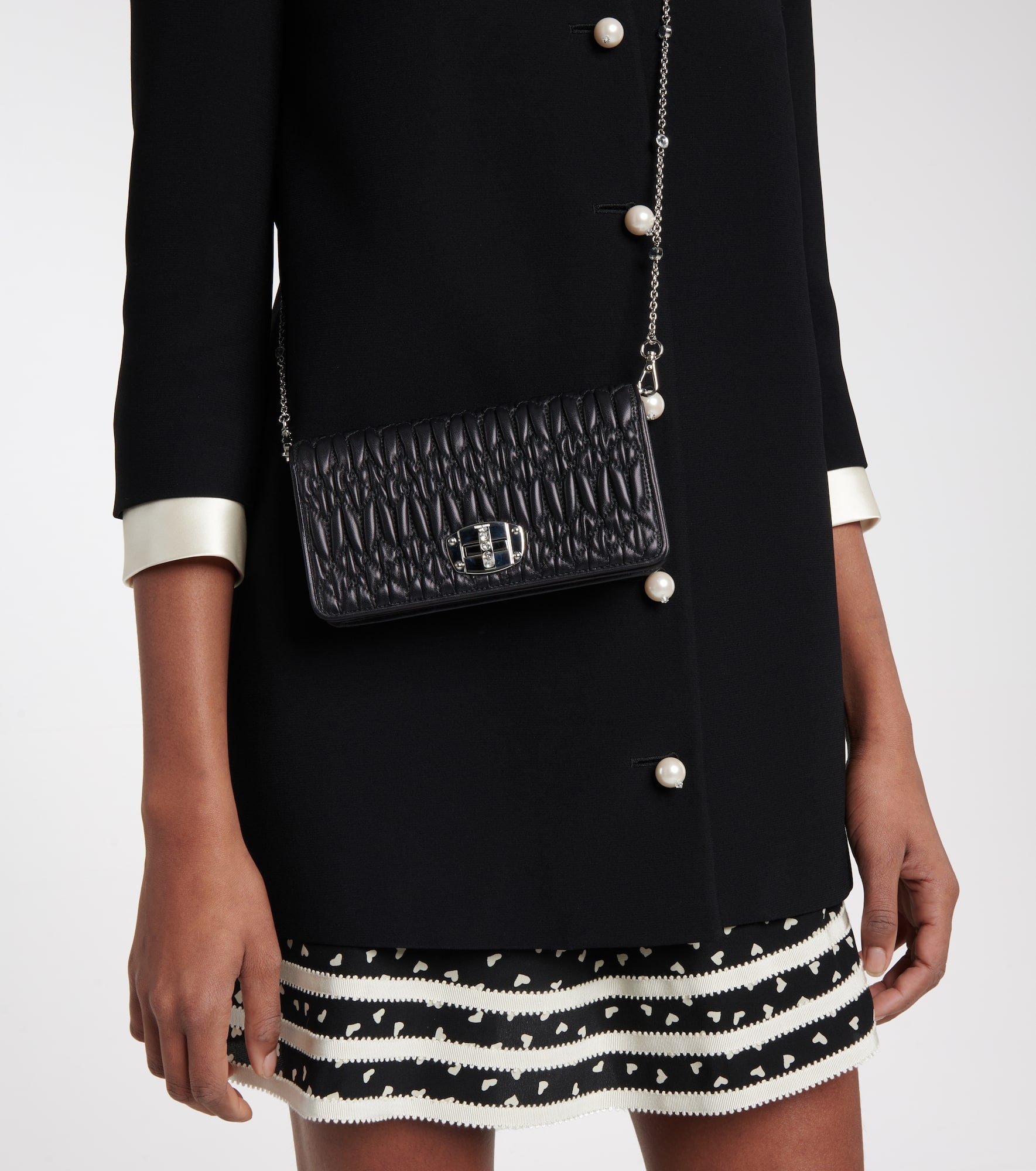 Embellished matelassé leather clutch - 5