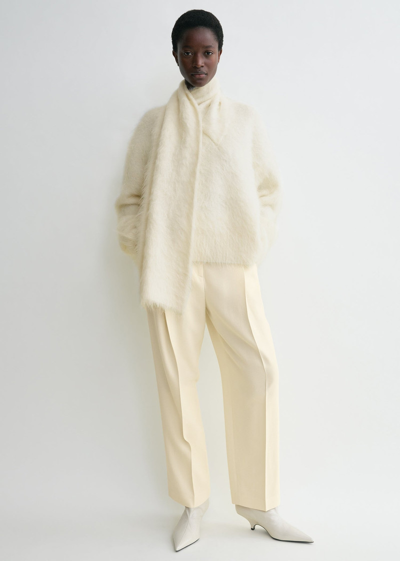 Totême Draped-scarf knit ivory outlook