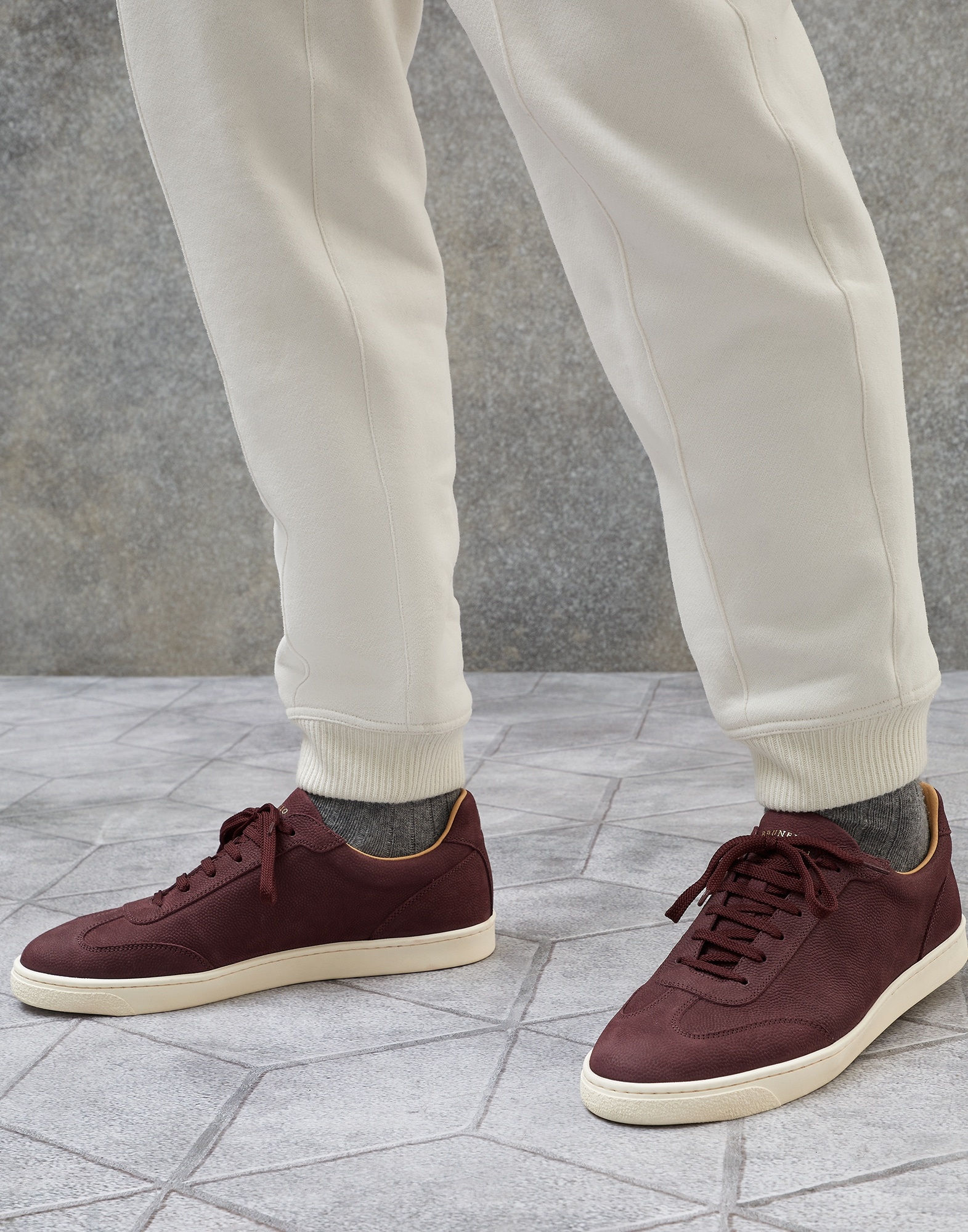 Texture nubuck sneakers with natural rubber sole - 5