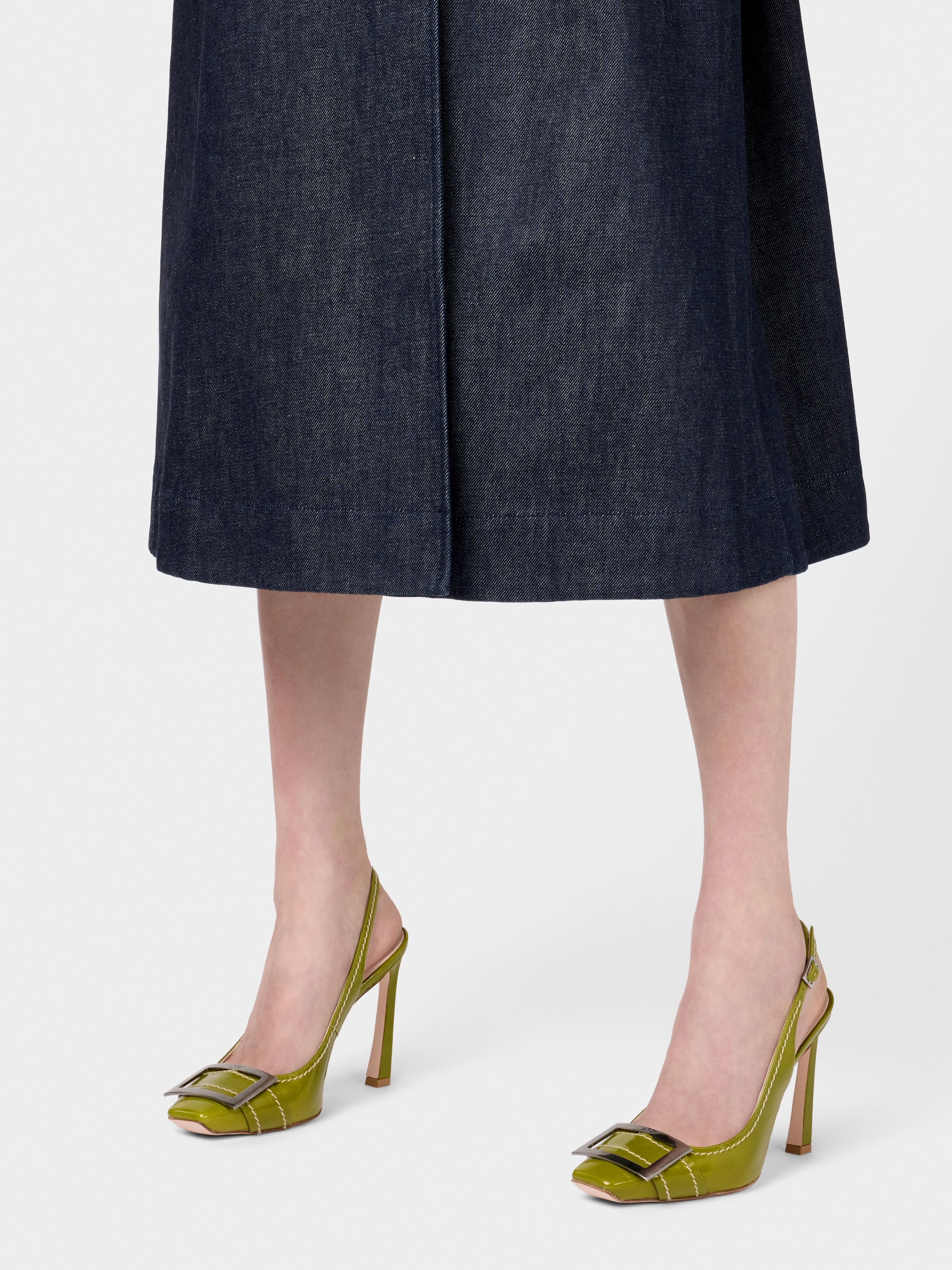 Trompette Slingback Pumps in patent leather - 9