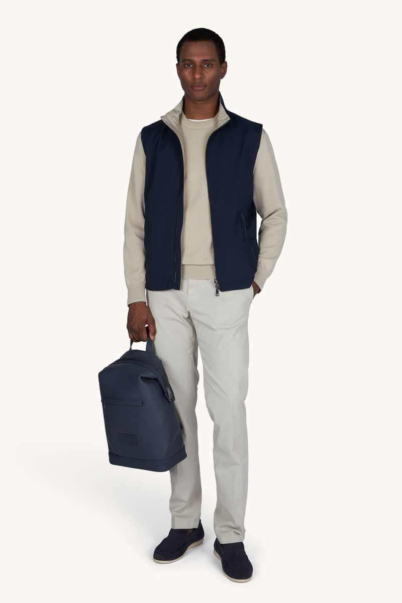 Paul & Shark REVERSIBLE TYPHOON® PLATINUM GILET outlook