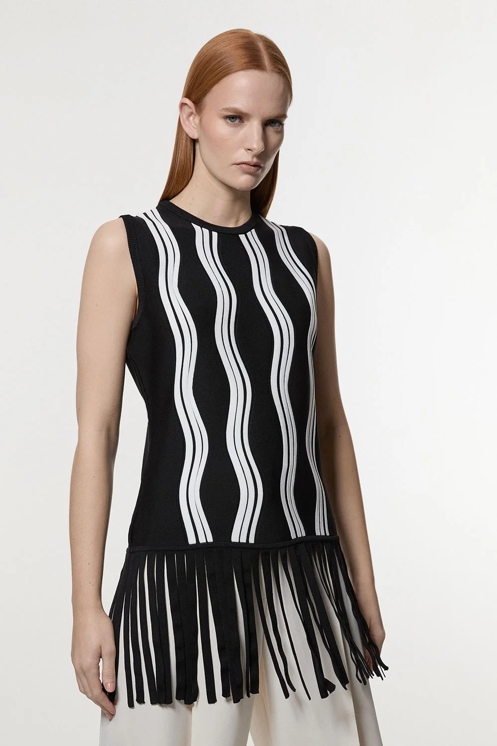Contrast Wave Knit Top With Fringing - 1