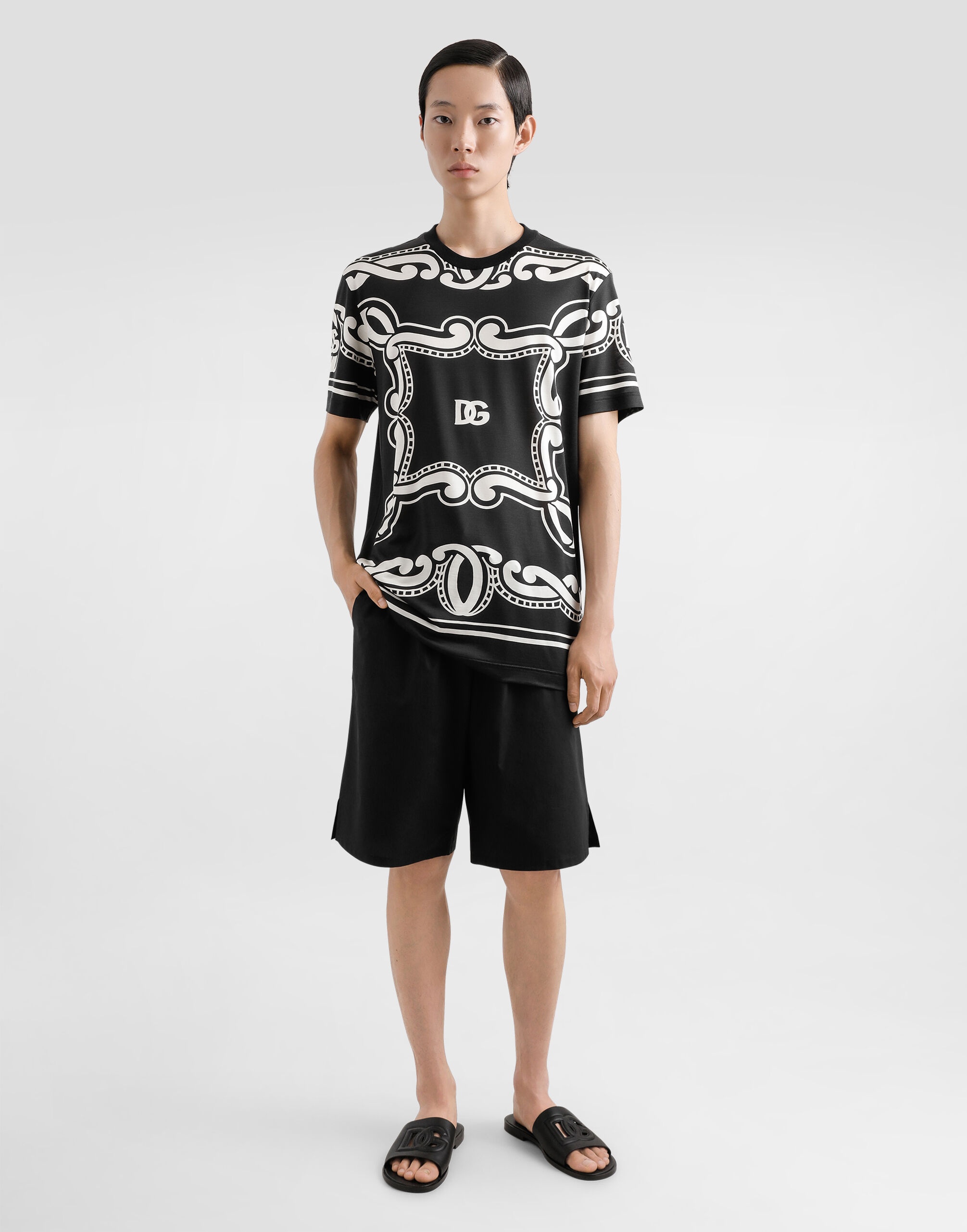 Silk T-shirt with bandanna print - 2