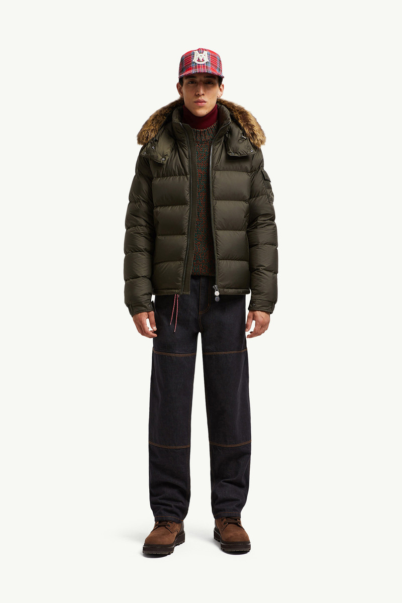Moncler Mayaf Hooded Short Down Jacket outlook