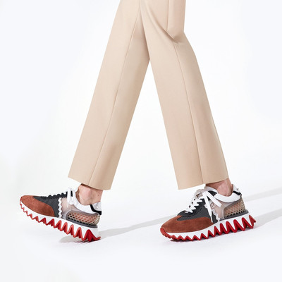 Christian Louboutin LOUBISHARK FLAT outlook