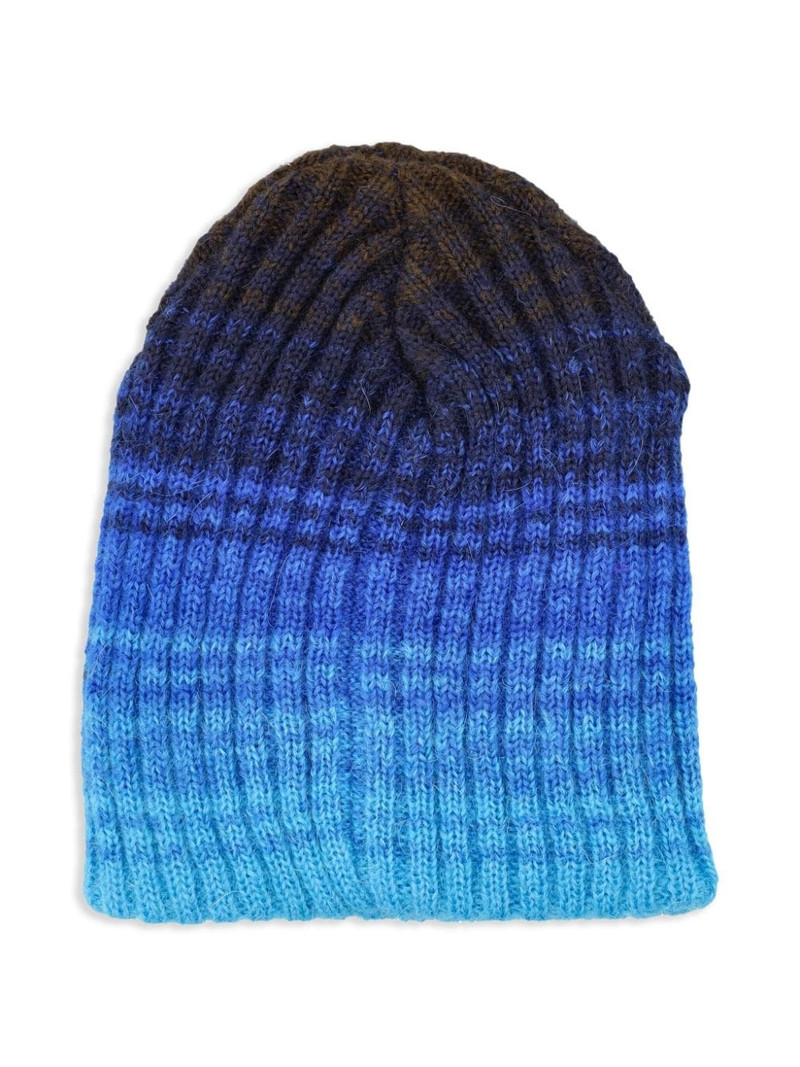 ERL Gradient beanie outlook