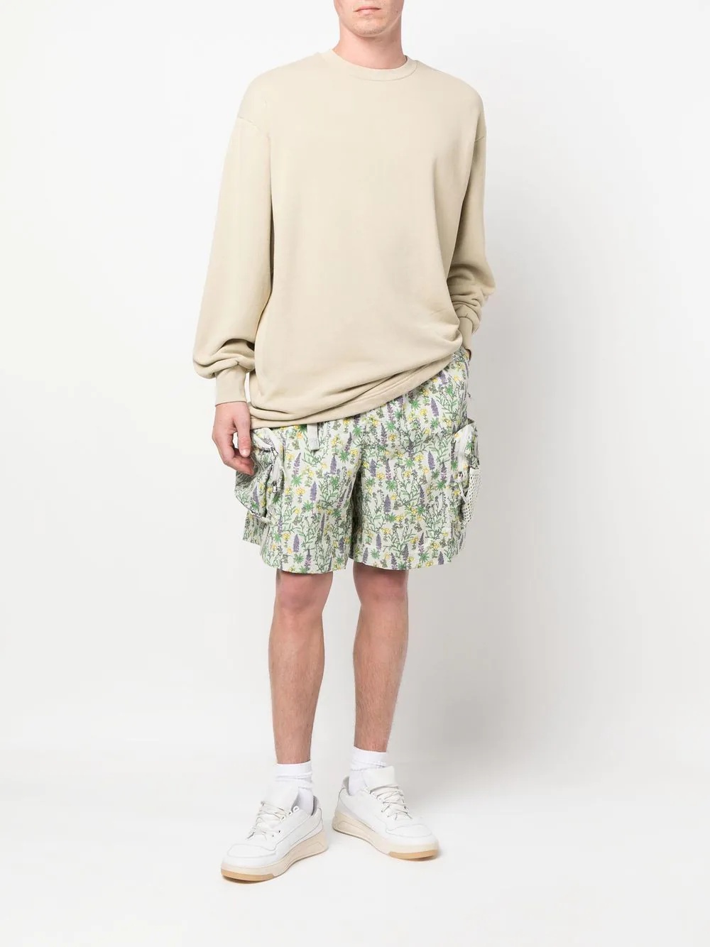 floral-print cargo shorts - 2