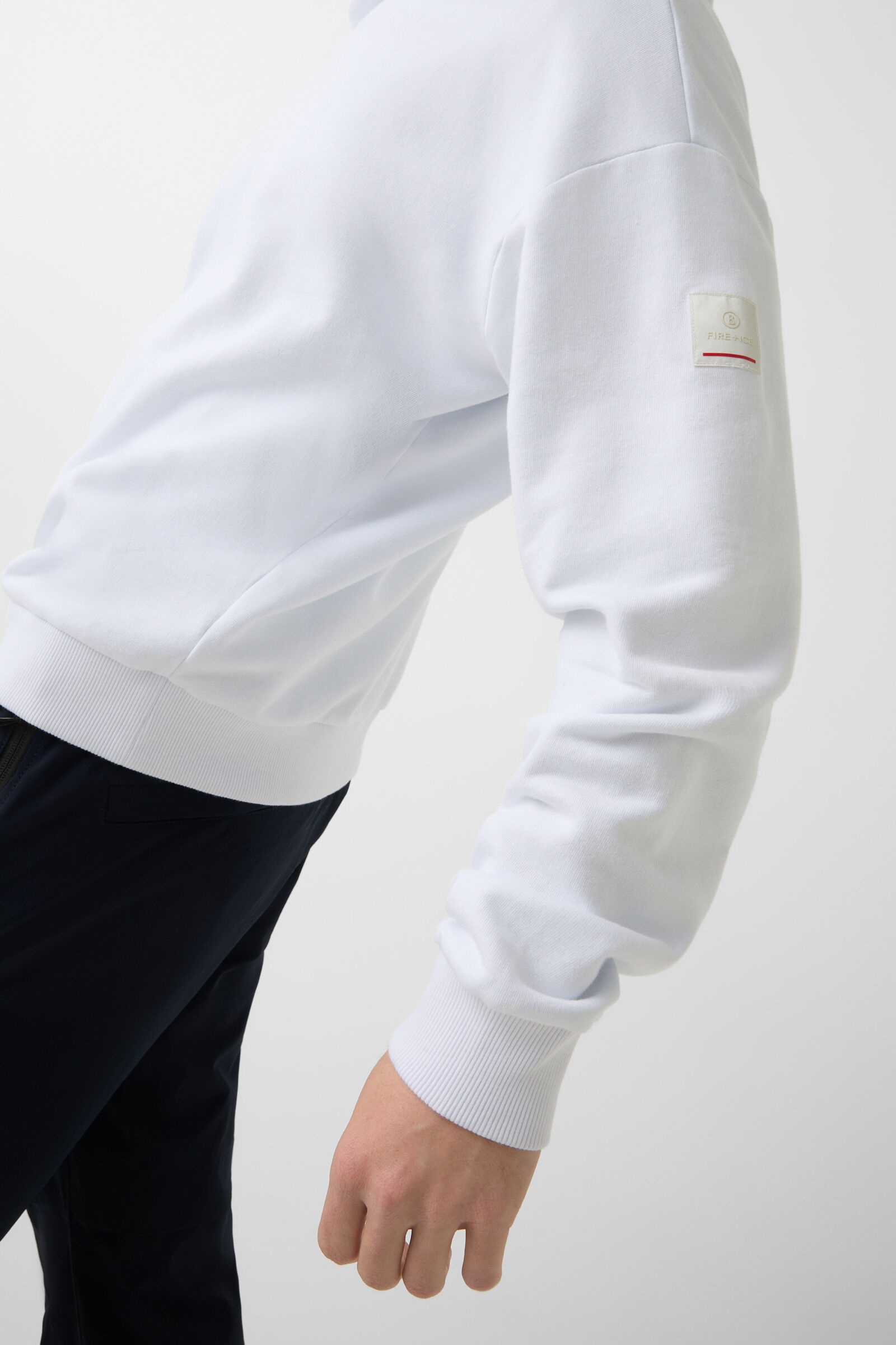 Hoodie Ilay in White - 4
