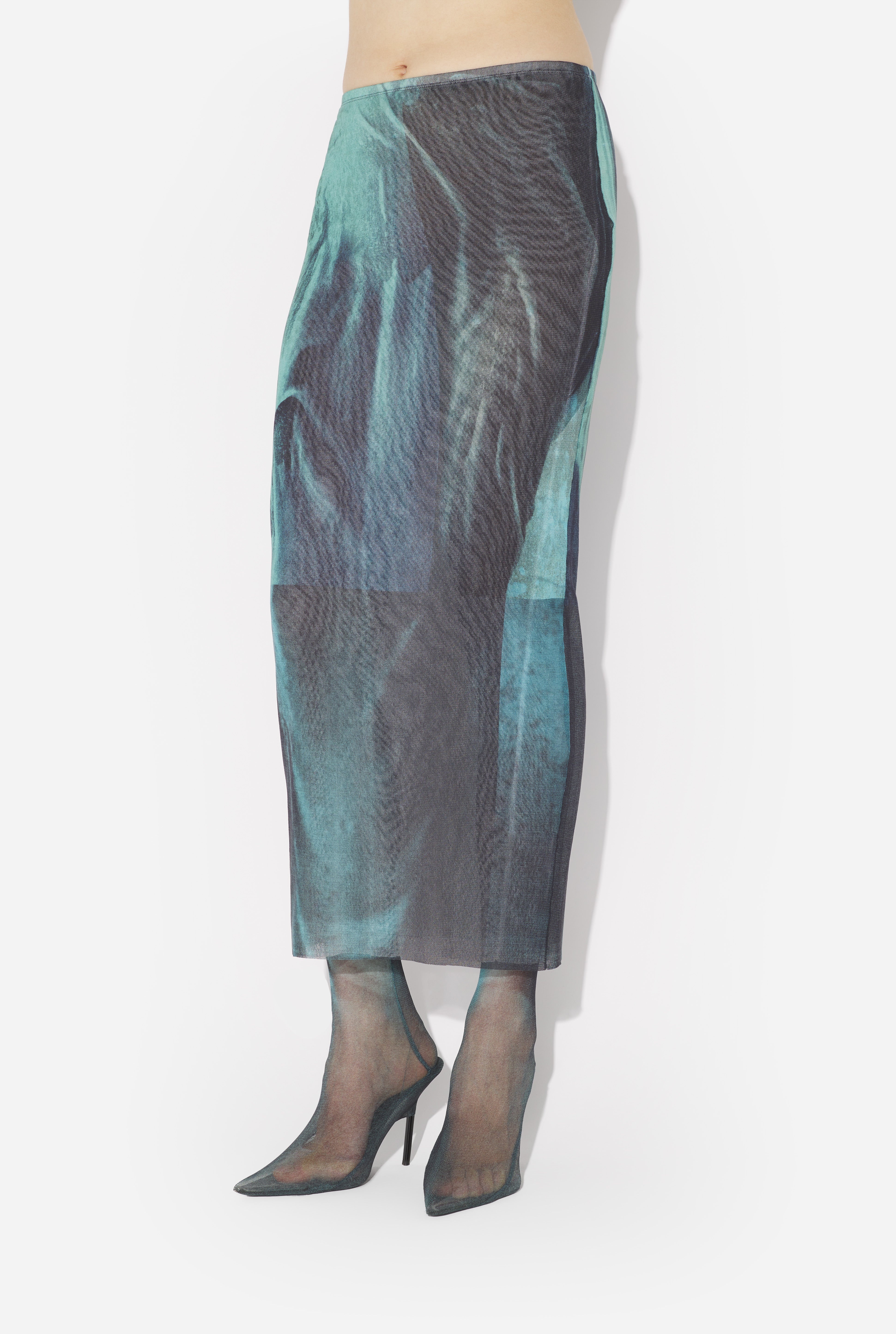 THE LONG WATER SKIRT - 3