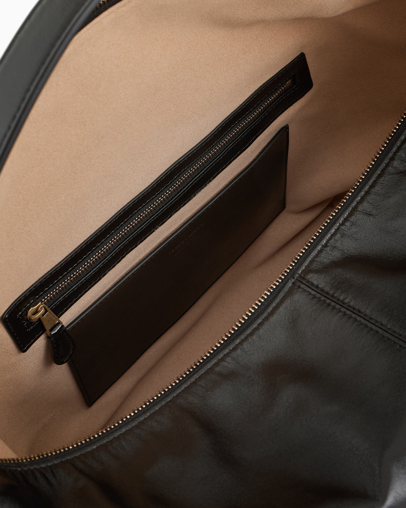 La Prima Soft large hobo bag in patent nappa leather 4