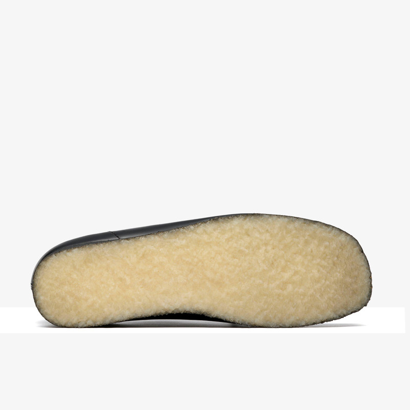 Wallabee Black Hi Shine Leather 4