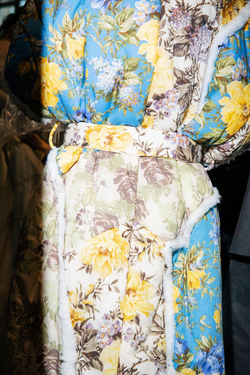 Patch flower print padded coat - Beige 8