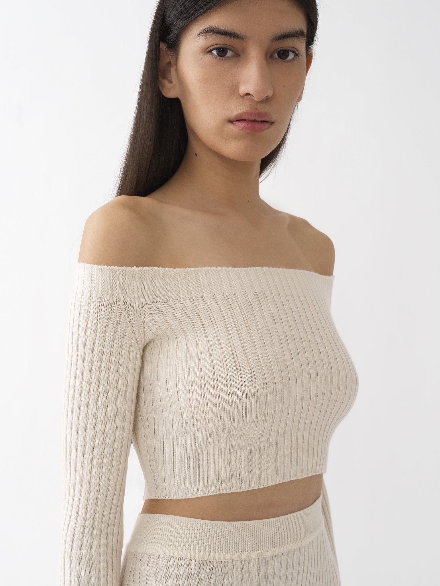 OFF-THE-SHOULDER SWEATER - 6