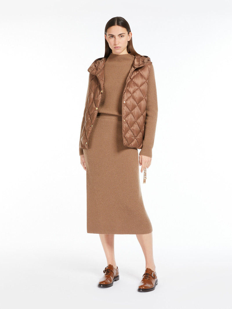 Max Mara TREFA Gilet in quilted water-repellent canvas outlook